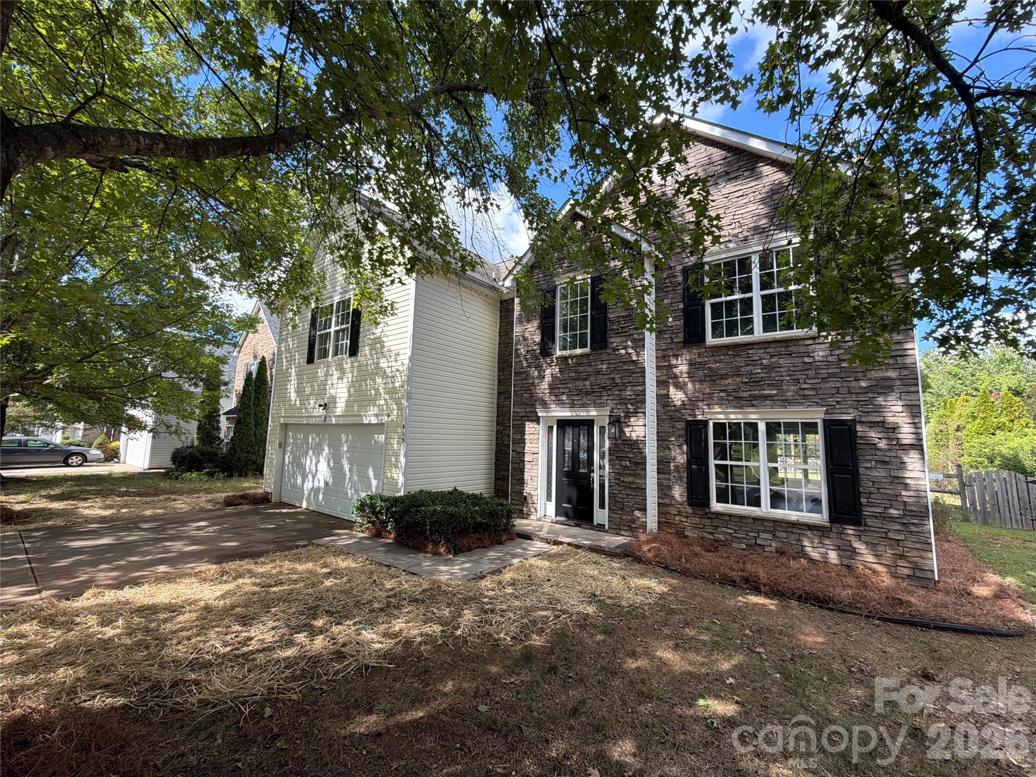 815 Southridge Drive Property Photo 25