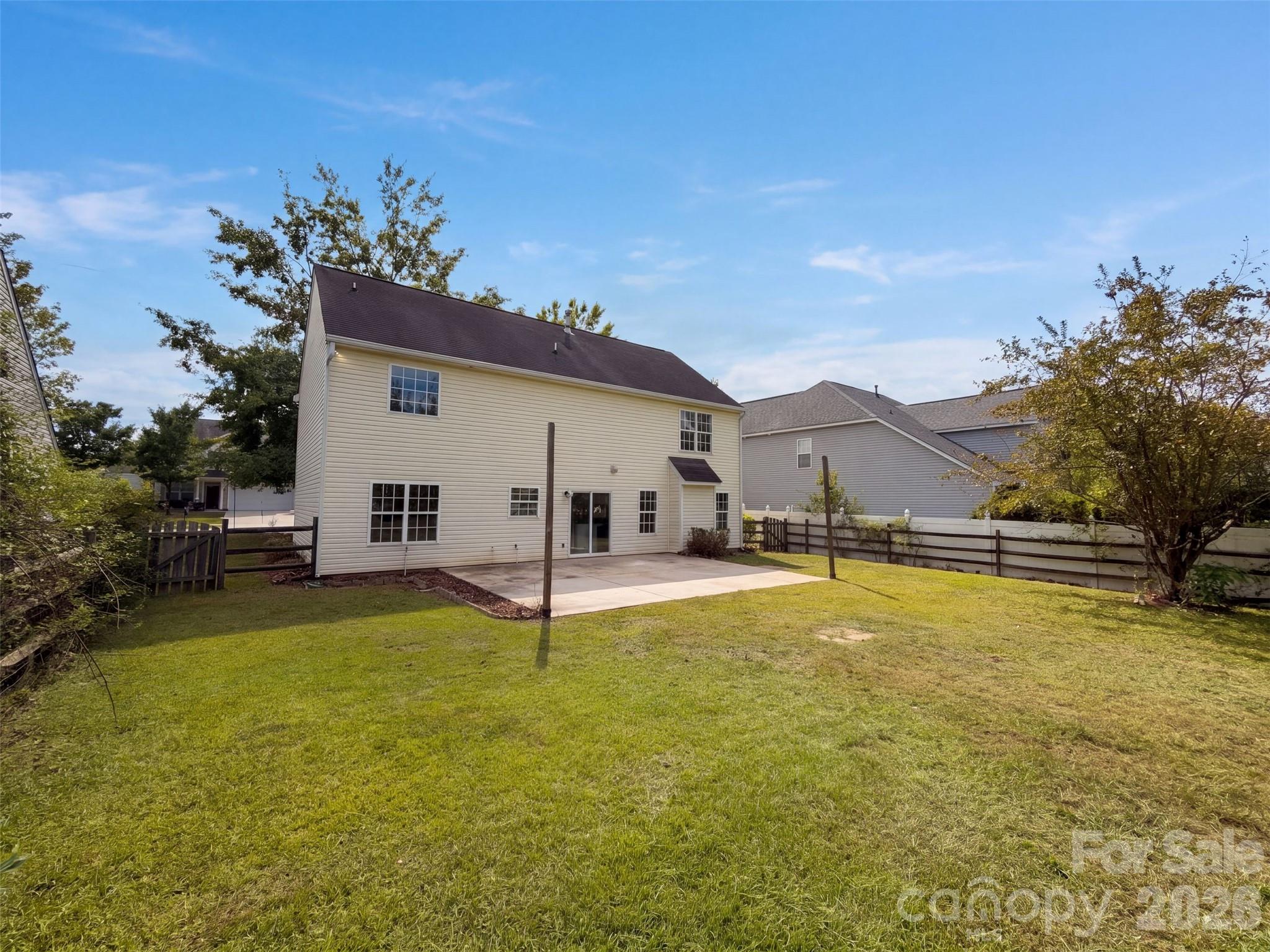 815 Southridge Drive Property Photo 27