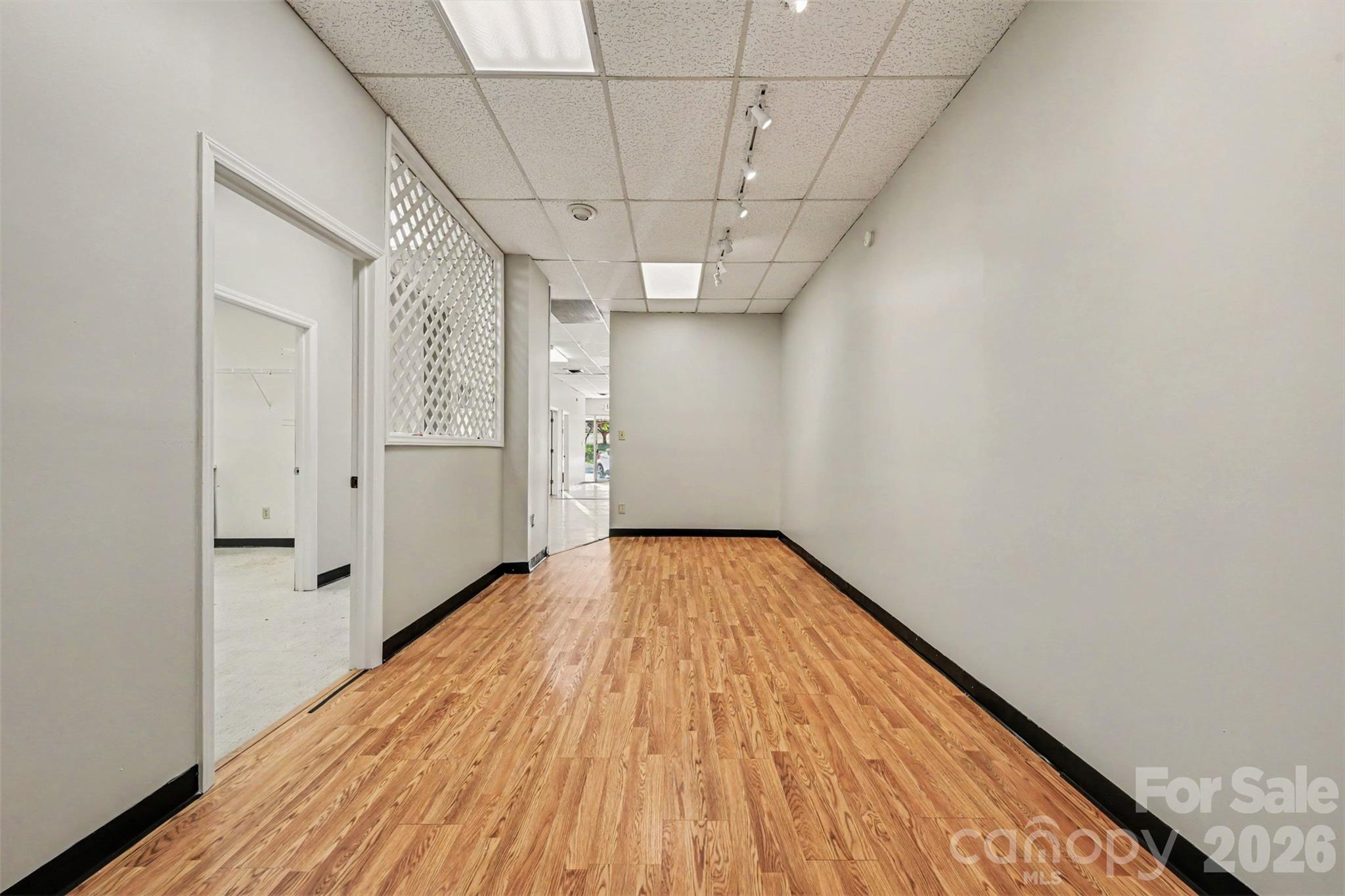 136 W Virginia Avenue Property Photo 11
