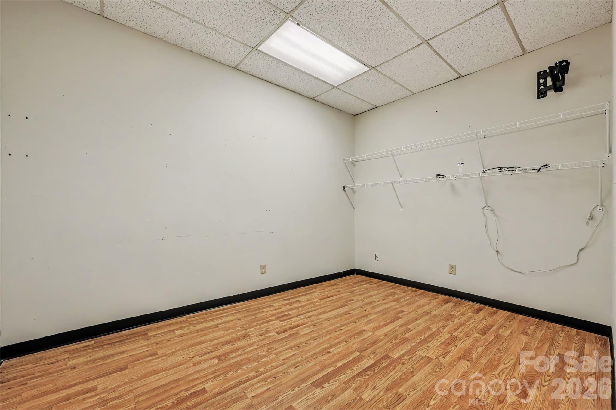 136 W Virginia Avenue Property Photo 18