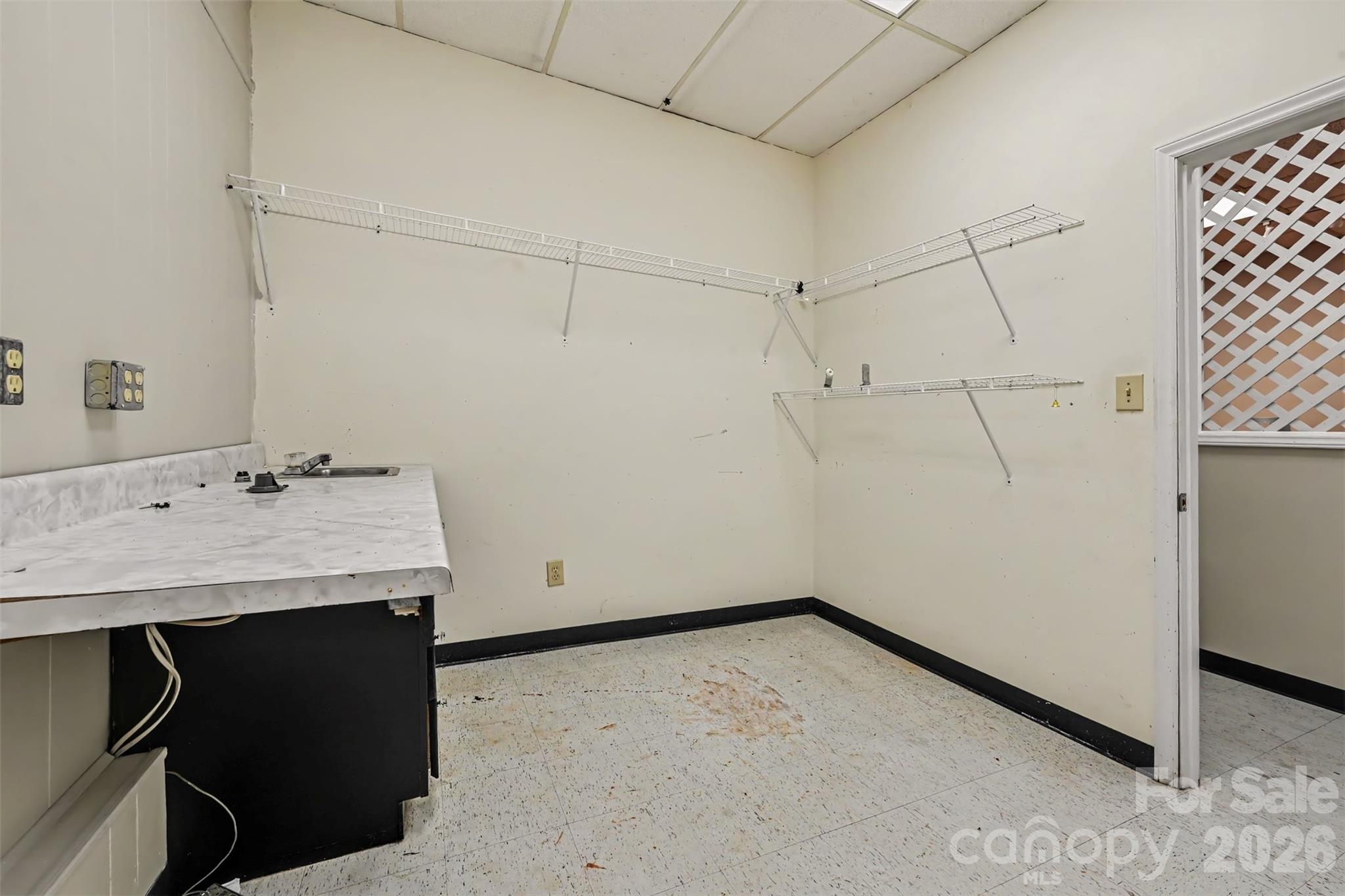 136 W Virginia Avenue Property Photo 21