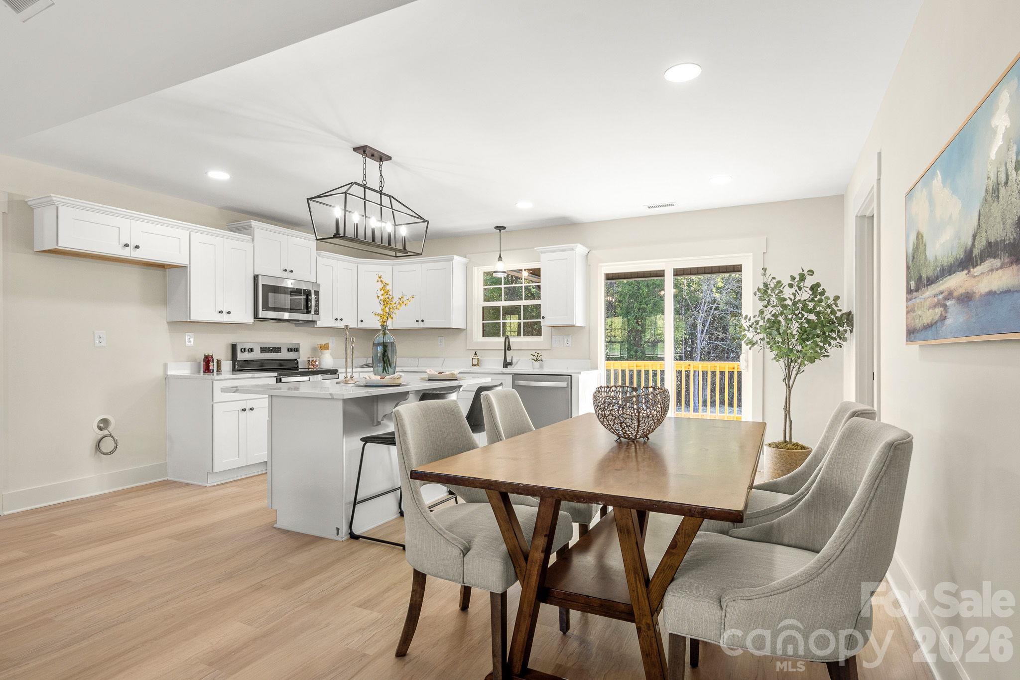 179 Springlake Road Property Photo 8
