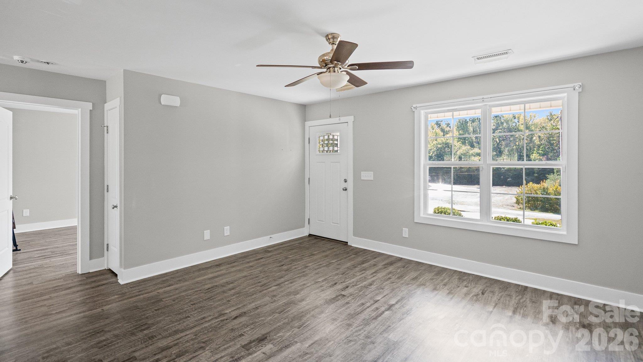 1522 Snuggs Park Road Property Photo 6