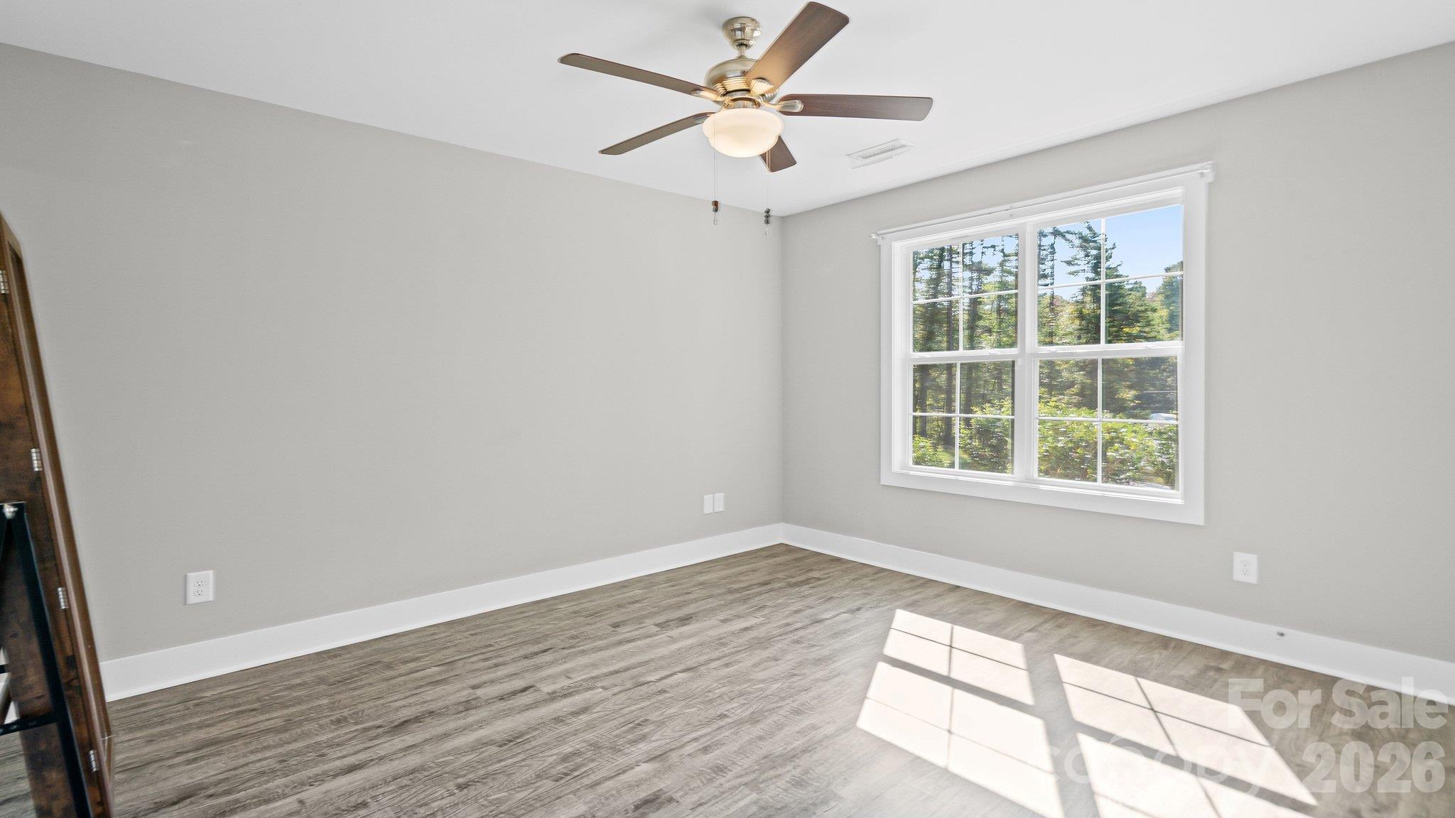 1522 Snuggs Park Road Property Photo 13