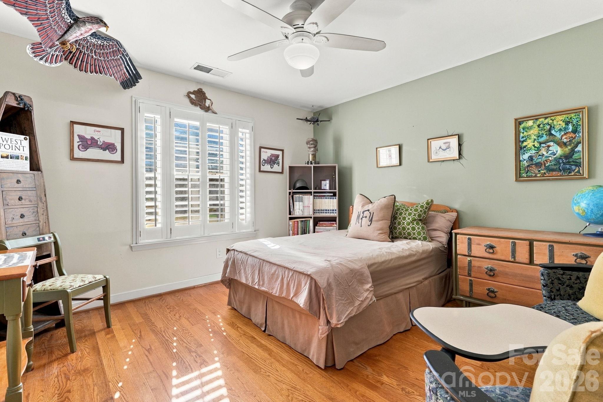 1093 Fairfield Drive Property Photo 18