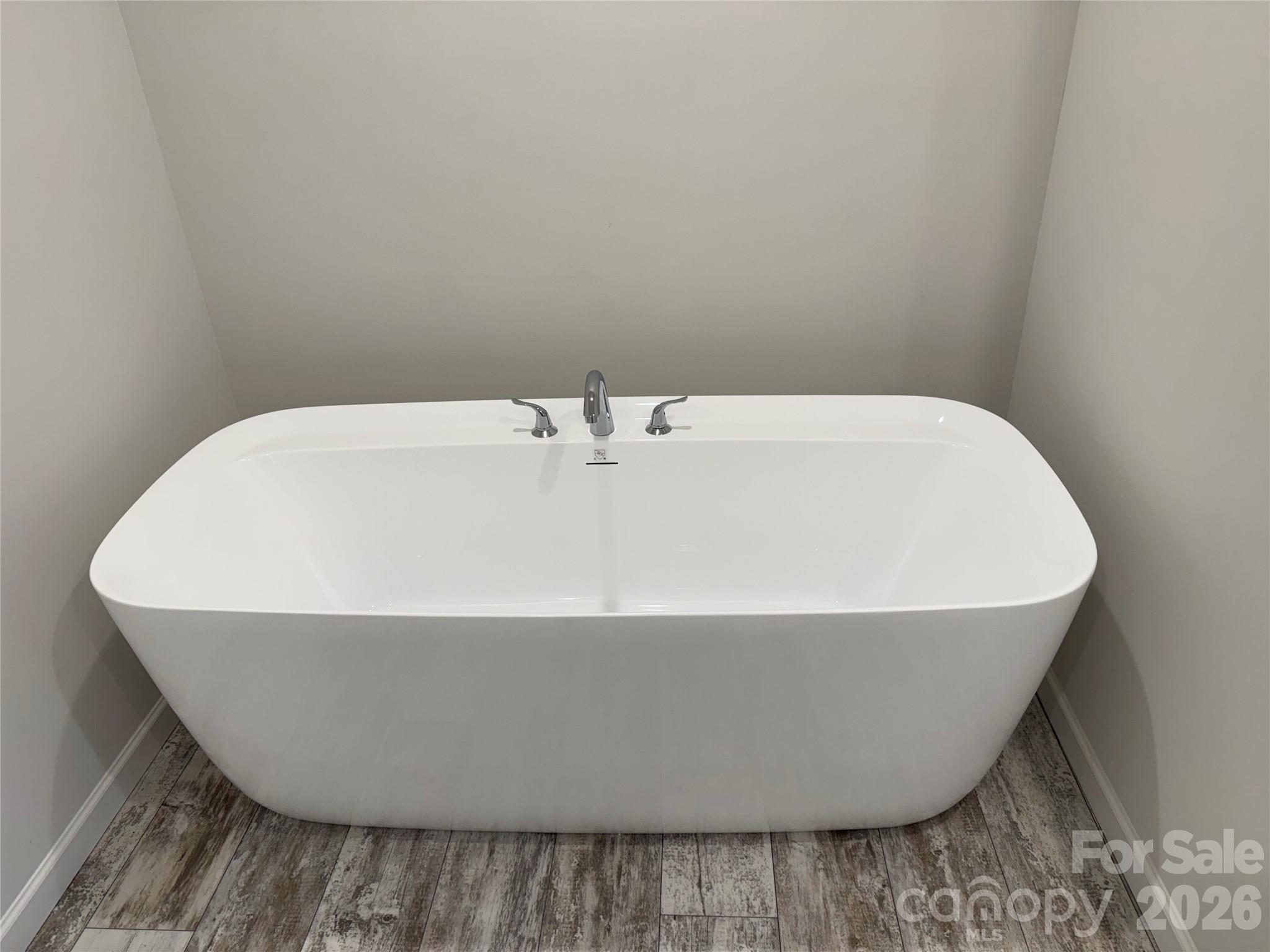 144 Peridot Drive Property Photo 9