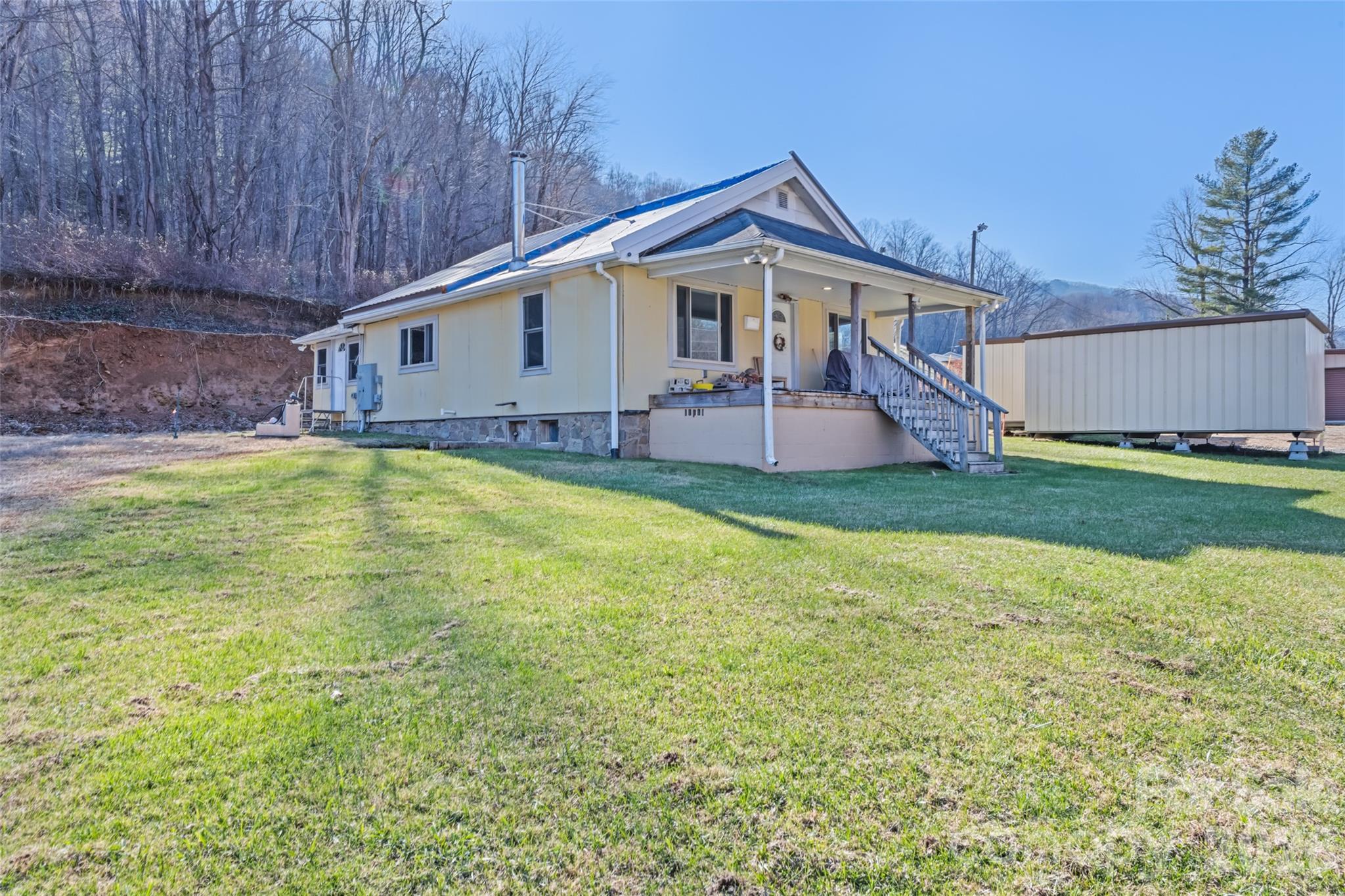 3009 Dellwood Road Property Photo 5