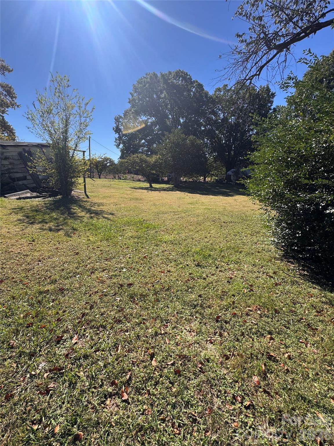2933 Bert Williams Road Property Photo 5