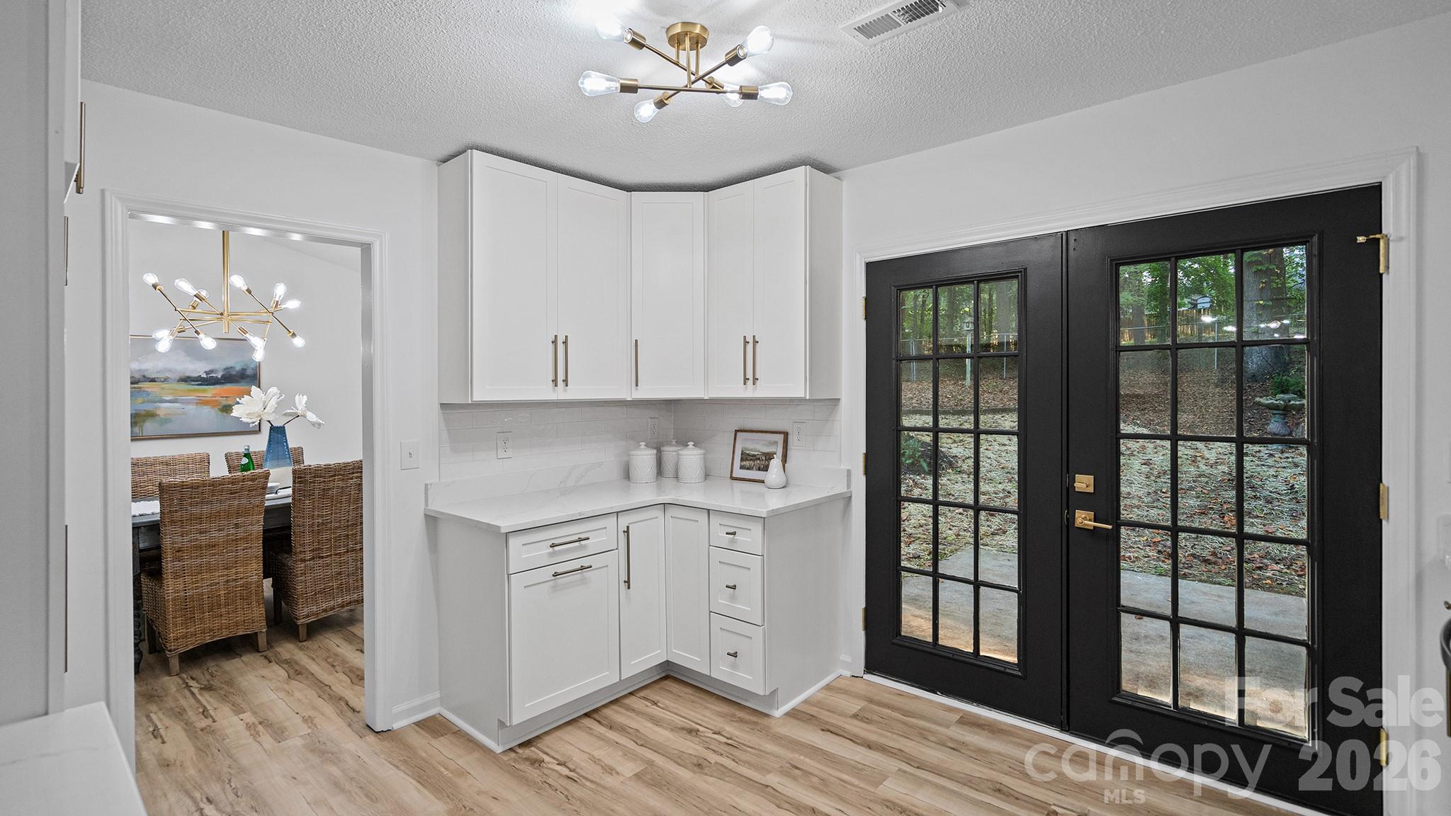 8001 Saddlehorse Lane Property Photo 13