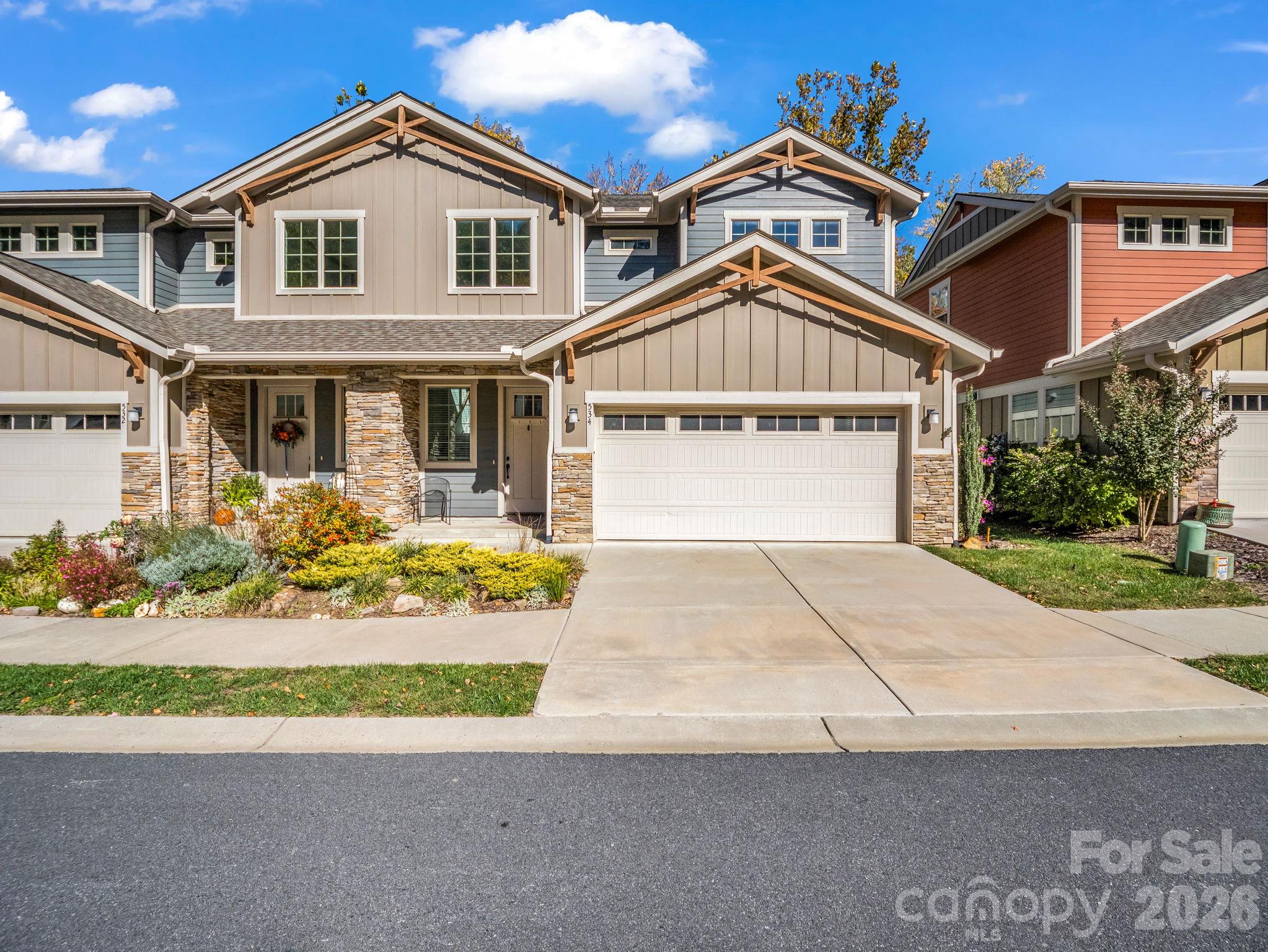 534 Sweet Birch Park Lane Property Photo 1