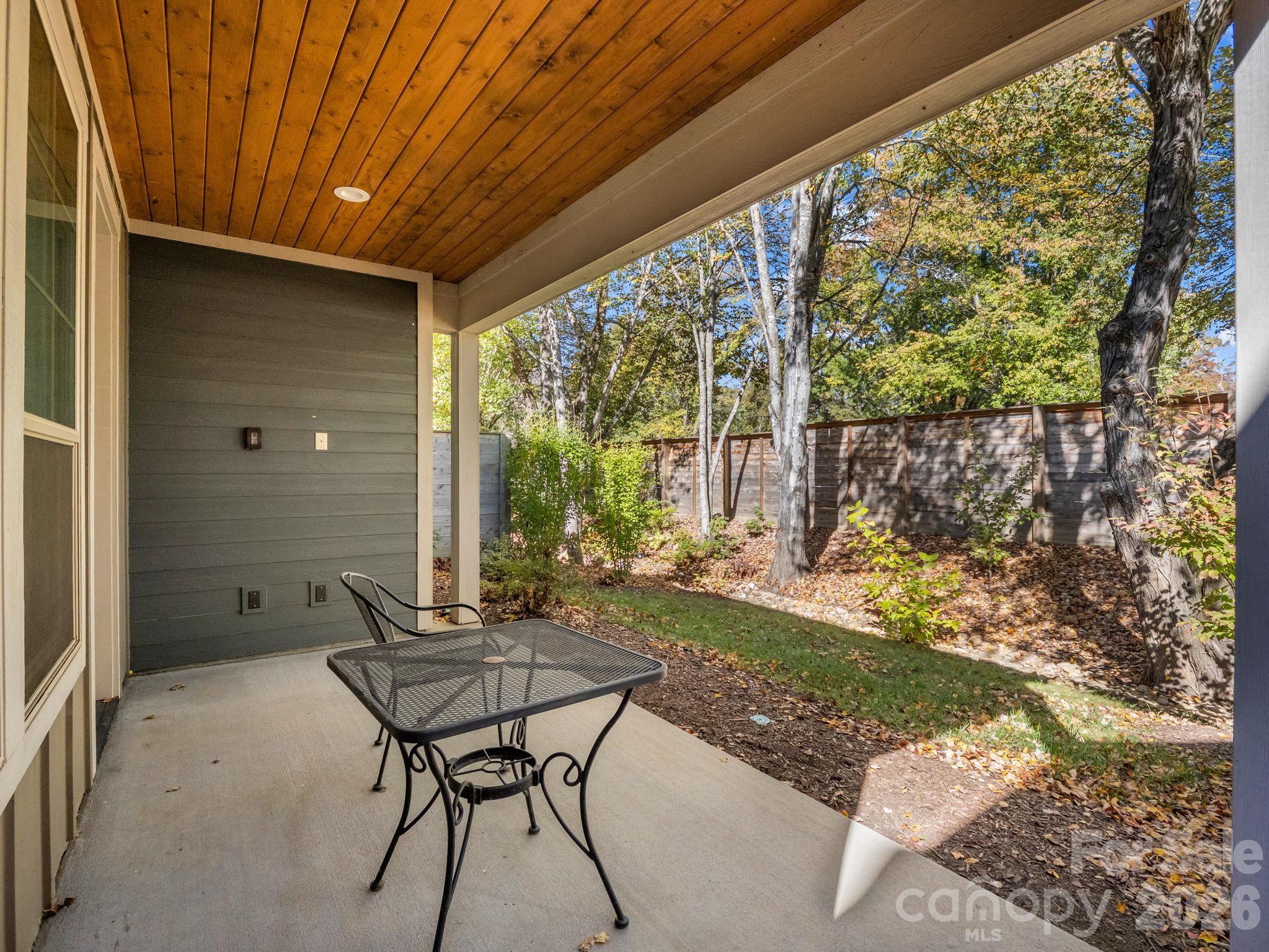 534 Sweet Birch Park Lane Property Photo 40