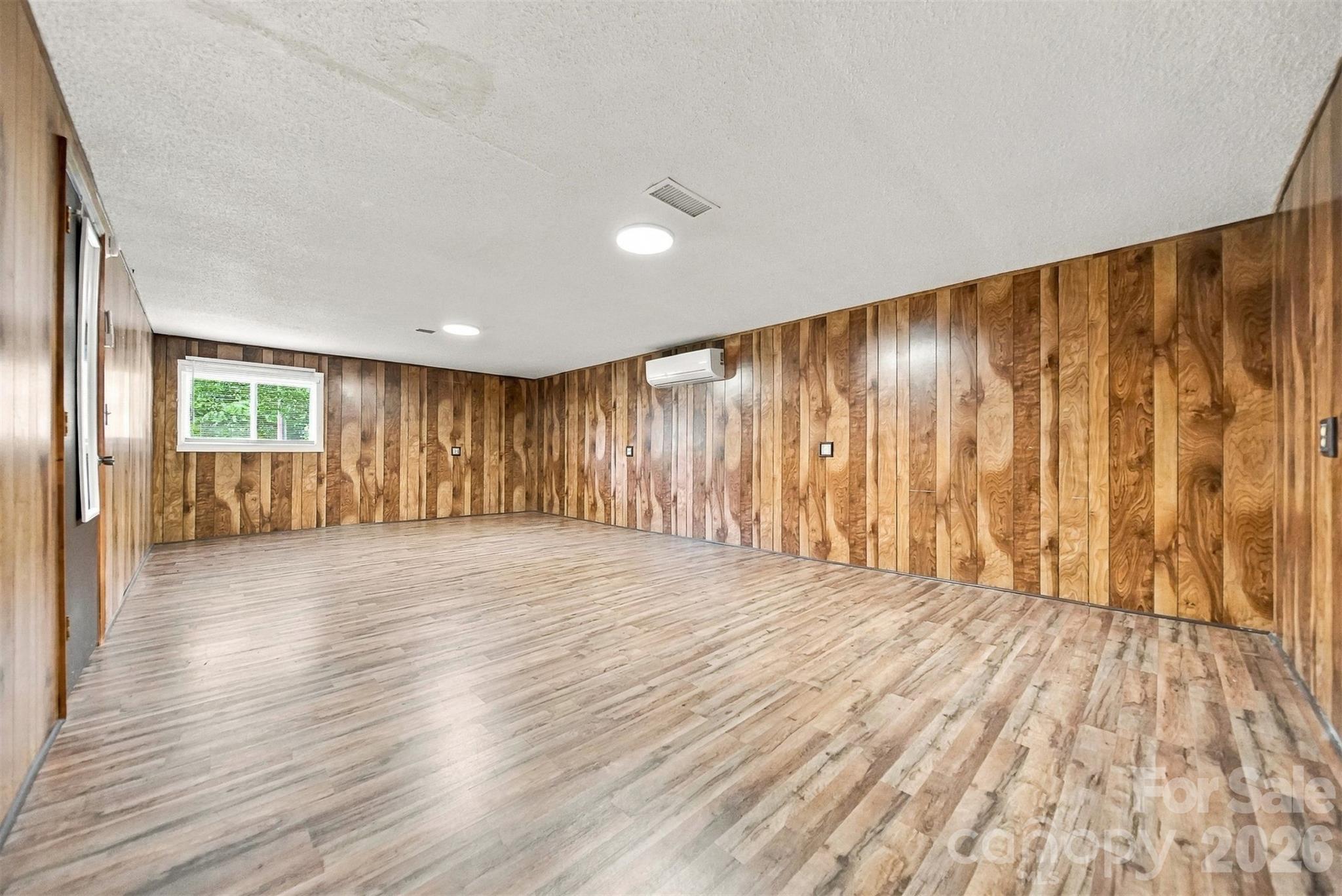 1202 Airport Rhodhiss Road Property Photo 14
