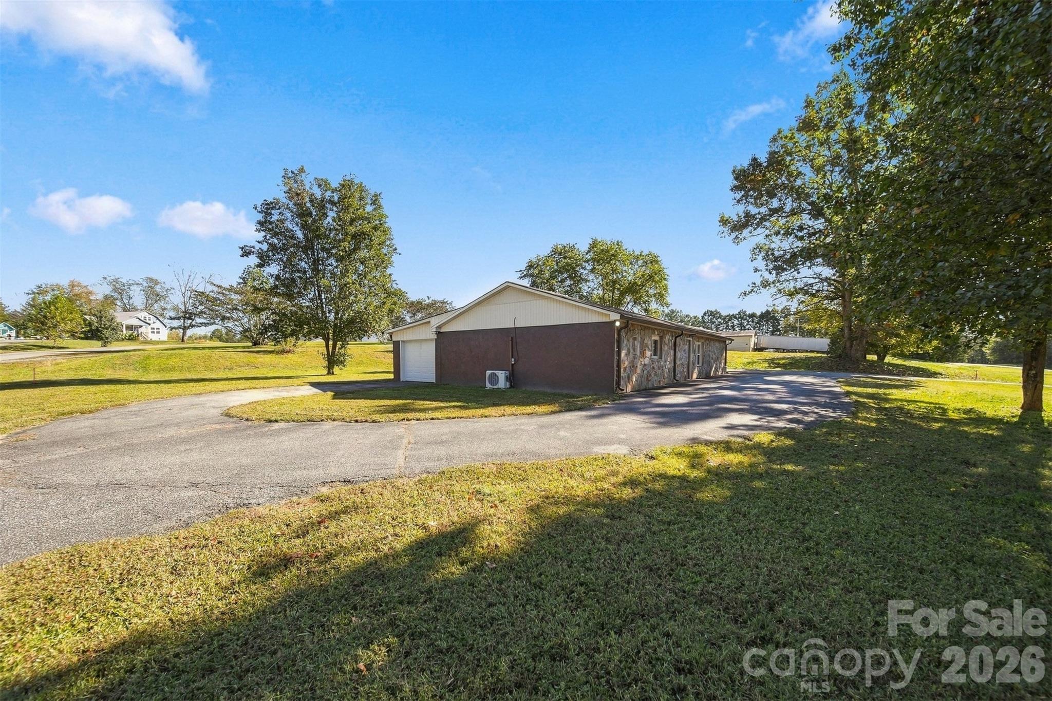 1202 Airport Rhodhiss Road Property Photo 30