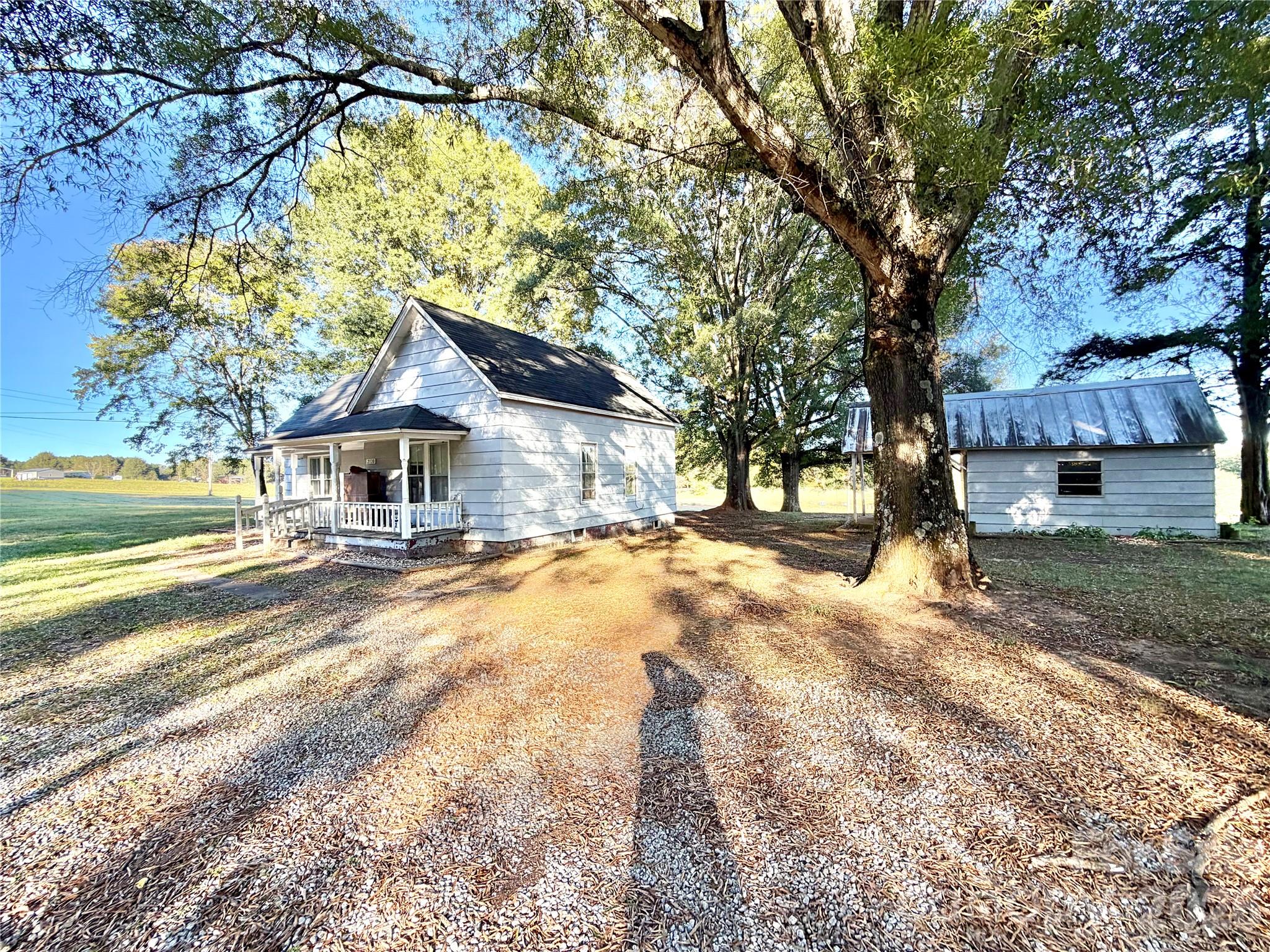 2120 Three Forks Church Road Property Photo 3