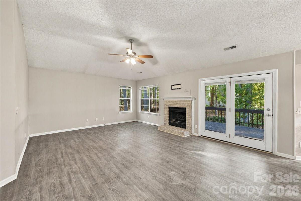 11219 Turmeric Court Property Photo 5