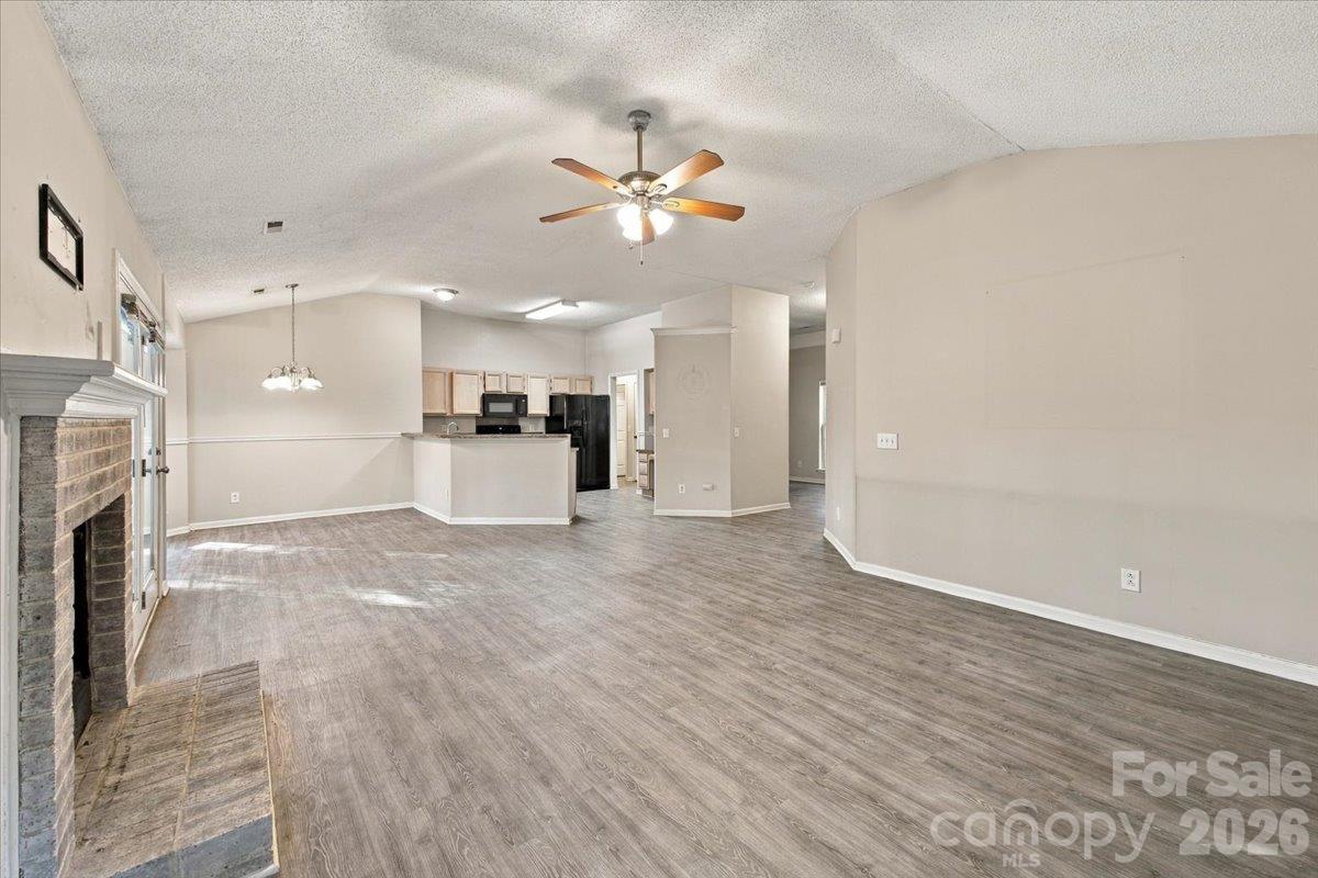 11219 Turmeric Court Property Photo 7