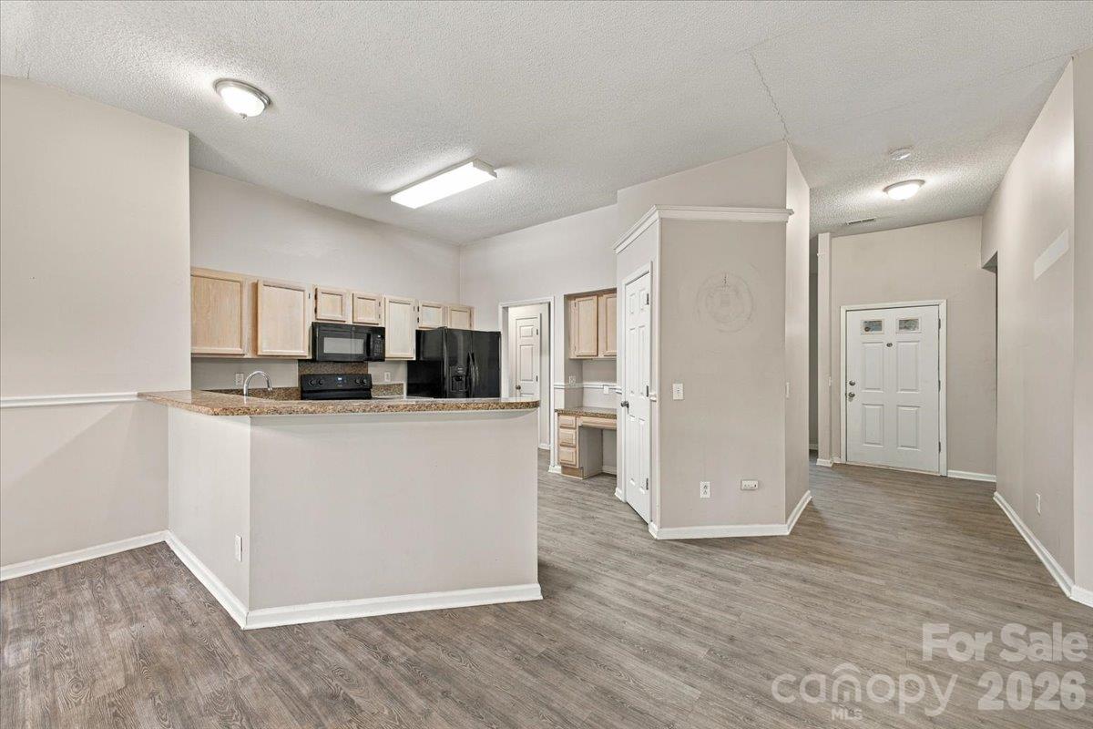 11219 Turmeric Court Property Photo 9