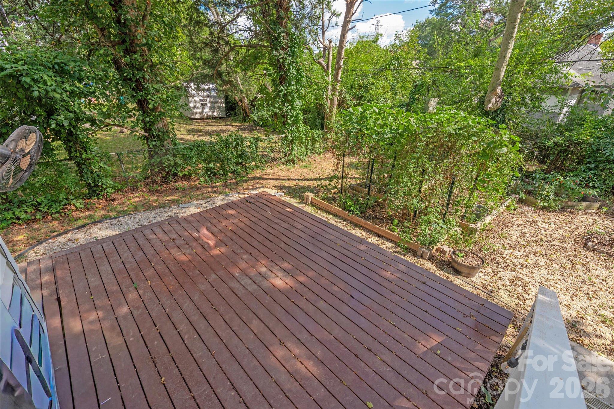 233 Florence Street Property Photo 33