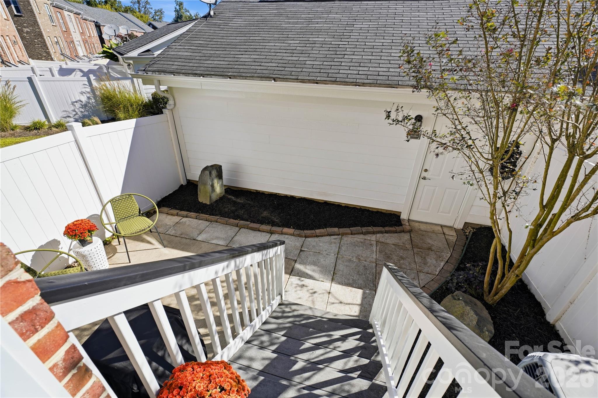16918 Summers Walk Boulevard Property Photo 30