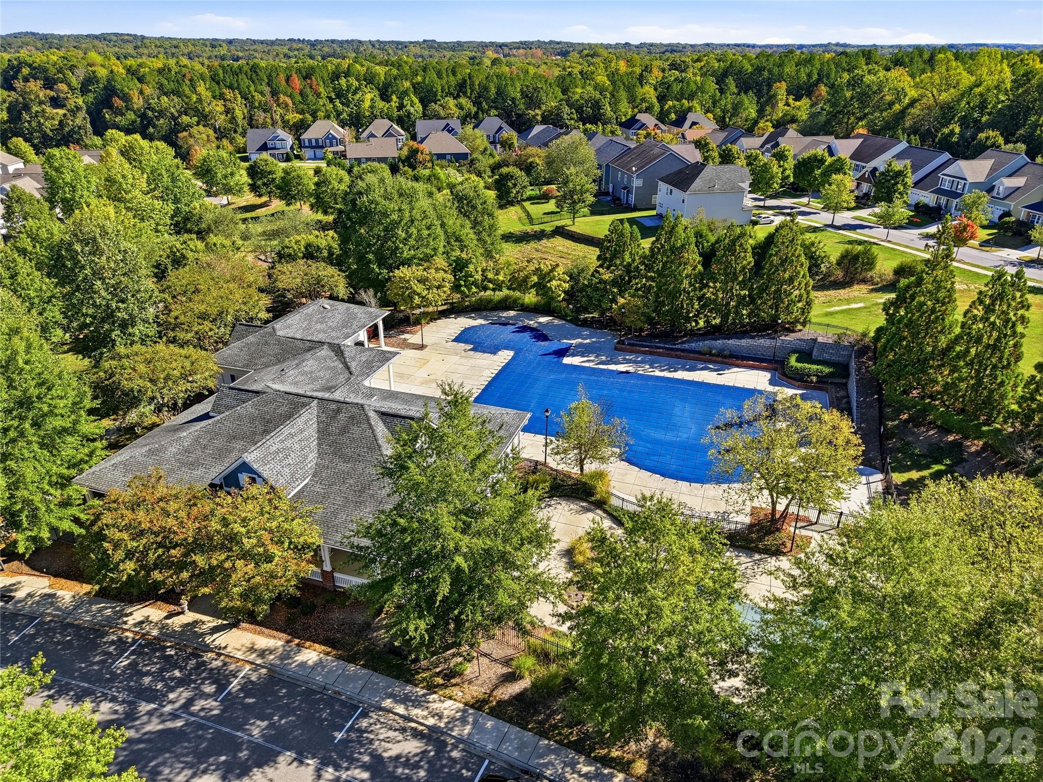 16918 Summers Walk Boulevard Property Photo 33