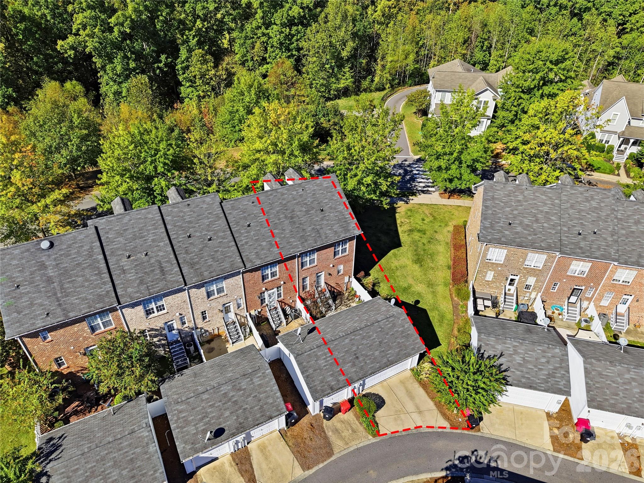 16918 Summers Walk Boulevard Property Photo 41