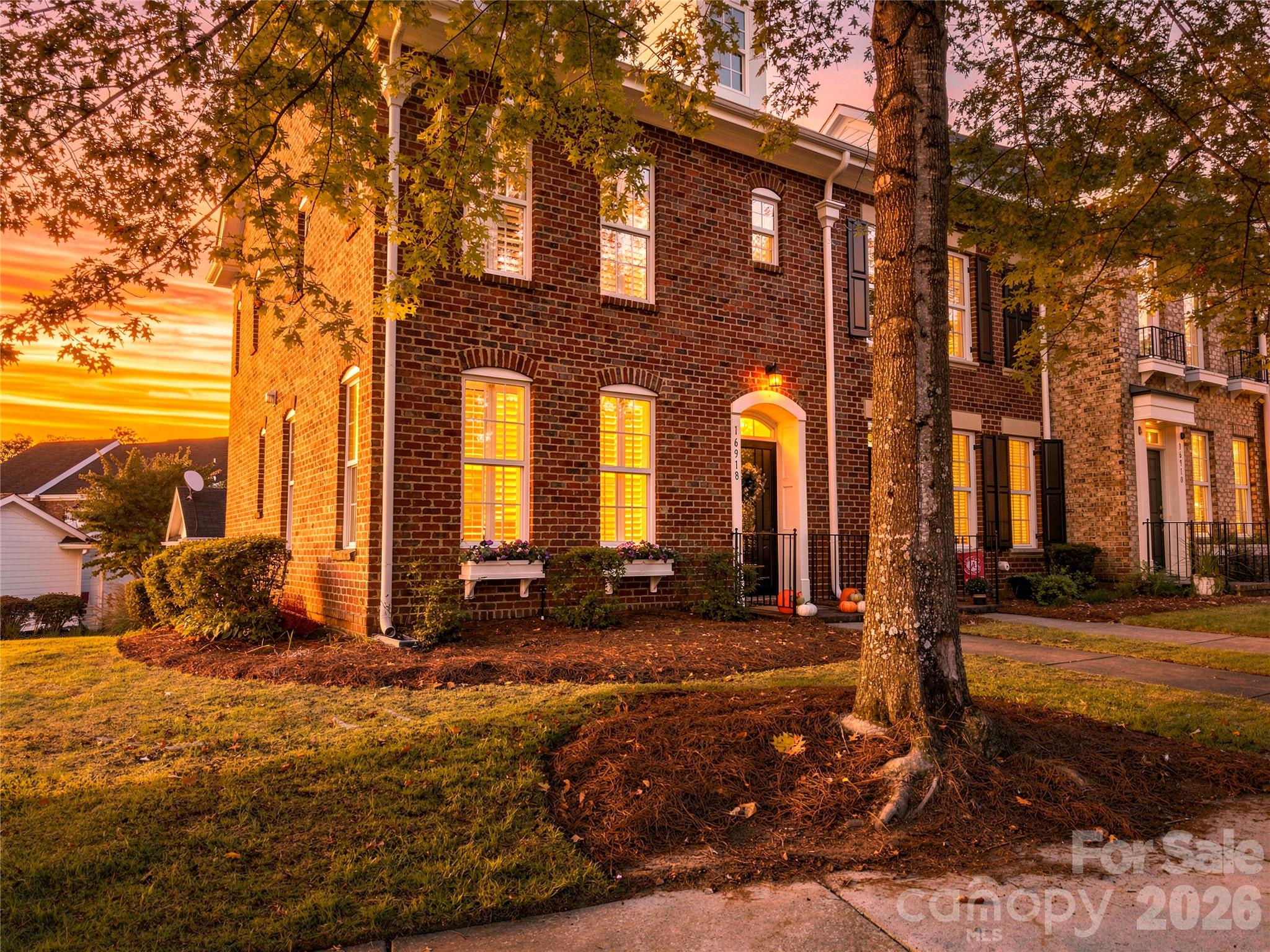 16918 Summers Walk Boulevard Property Photo 43