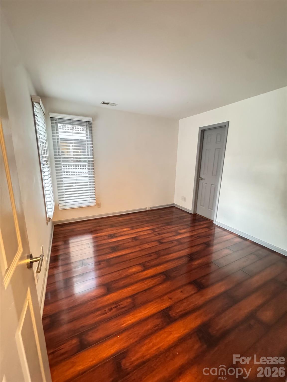 308 Queens Road 26 Property Photo 10