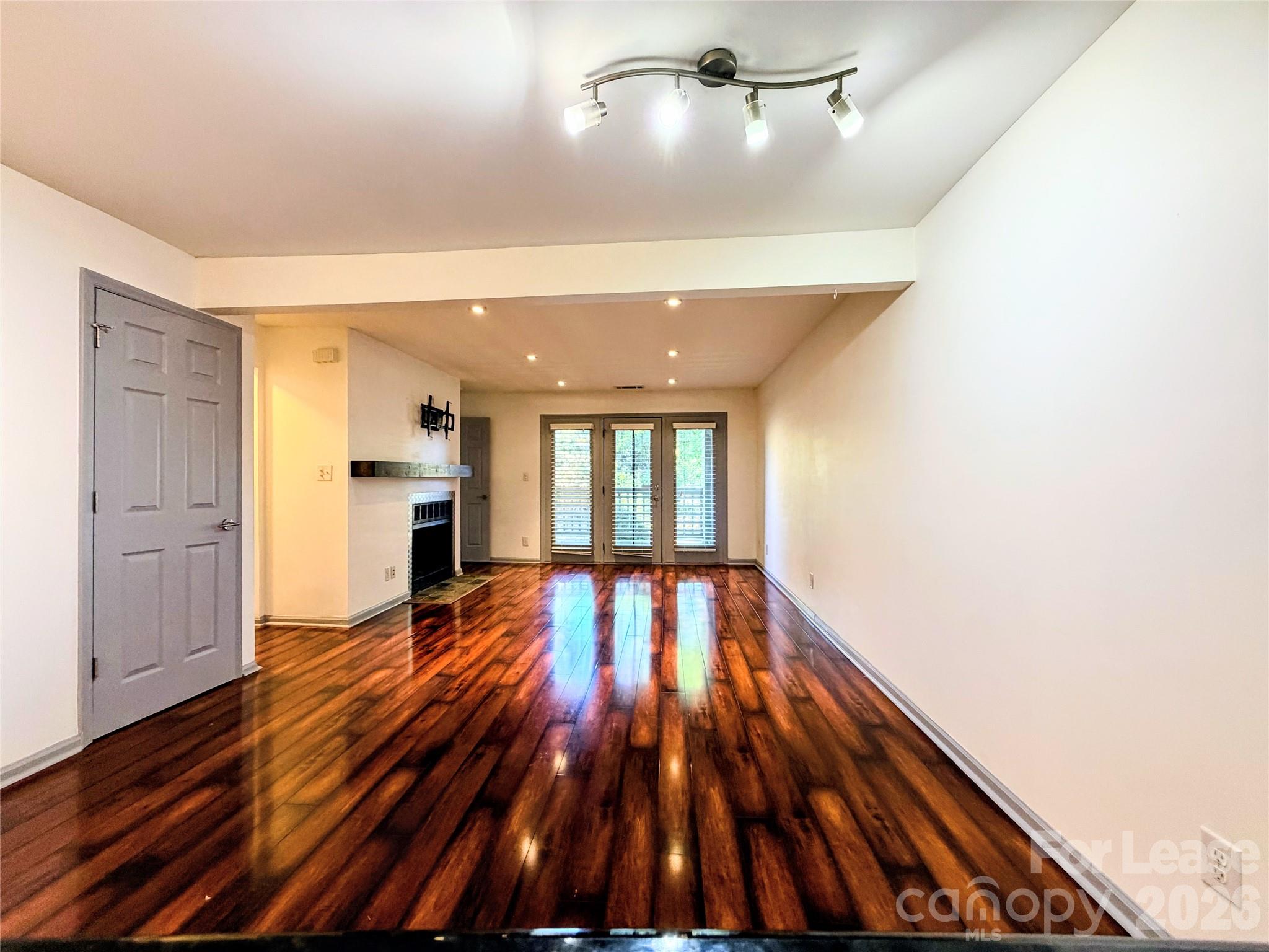 308 Queens Road 26 Property Photo 31