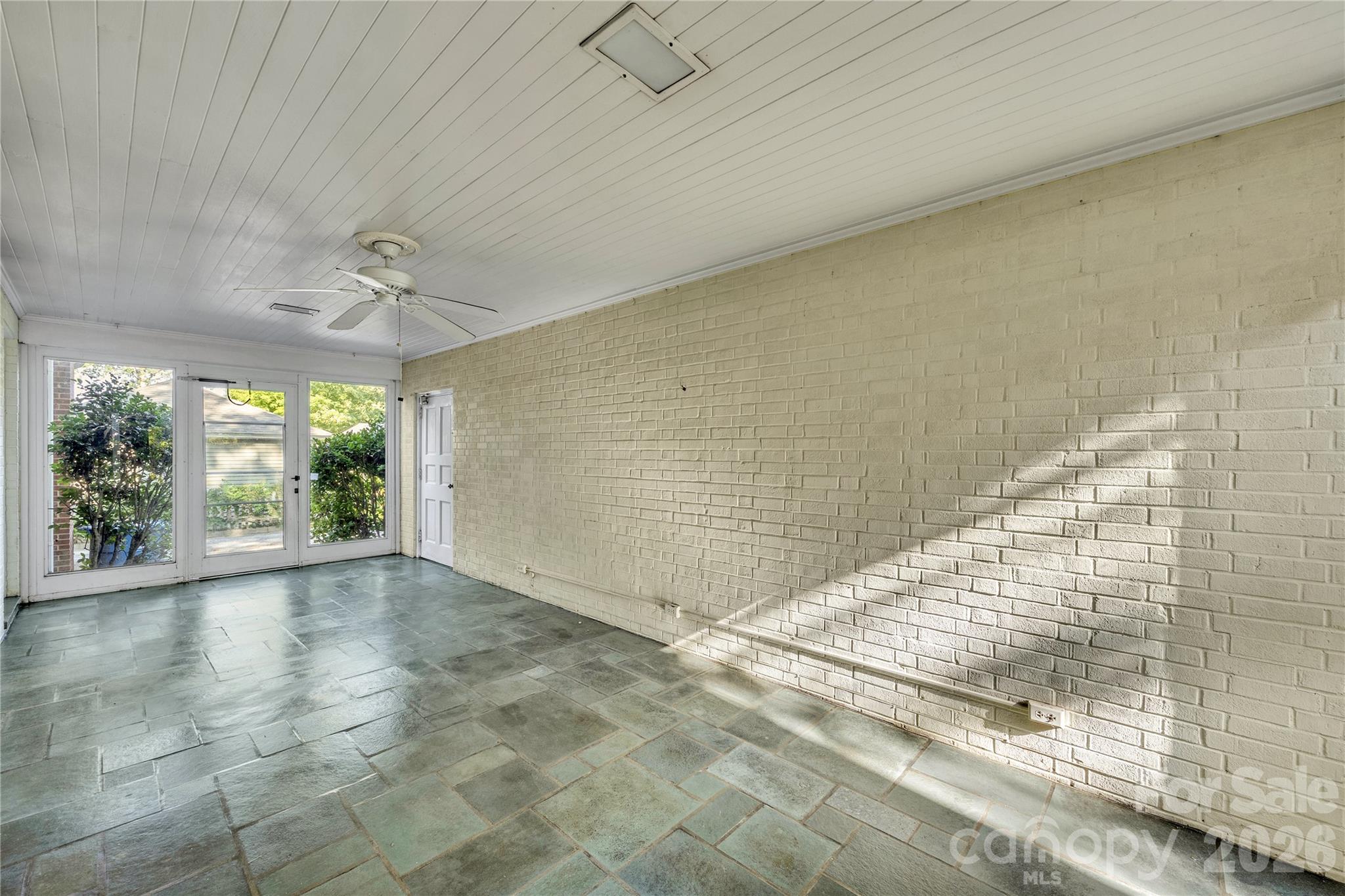 624 Mitchell Avenue Property Photo 20