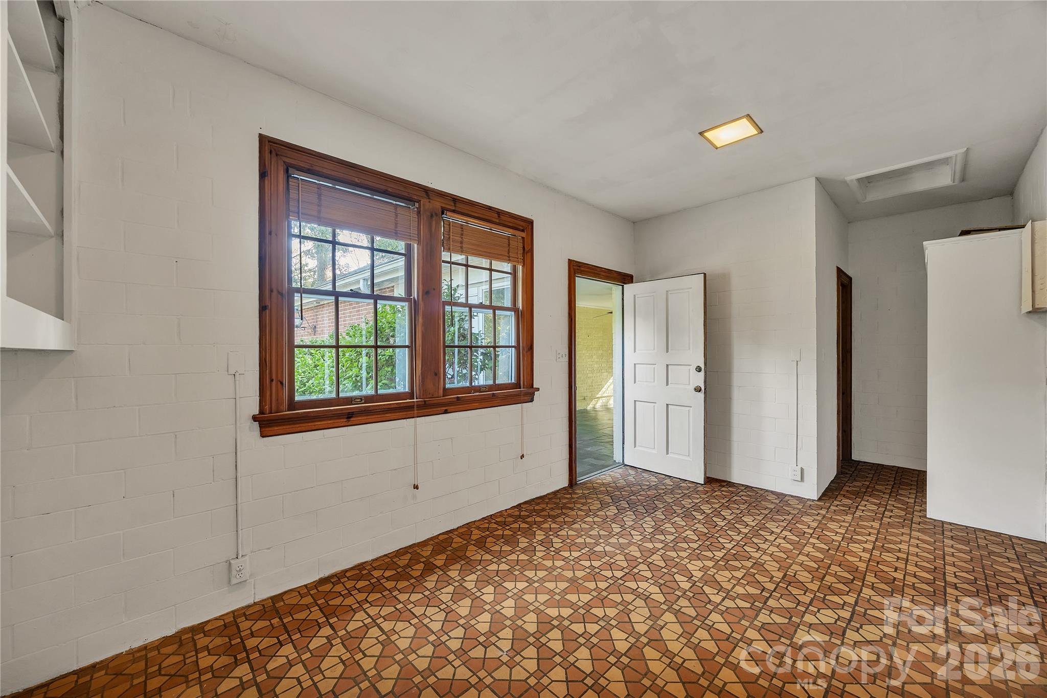 624 Mitchell Avenue Property Photo 22