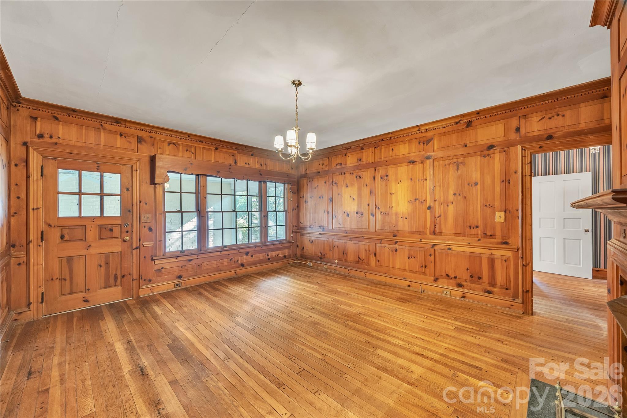 624 Mitchell Avenue Property Photo 25