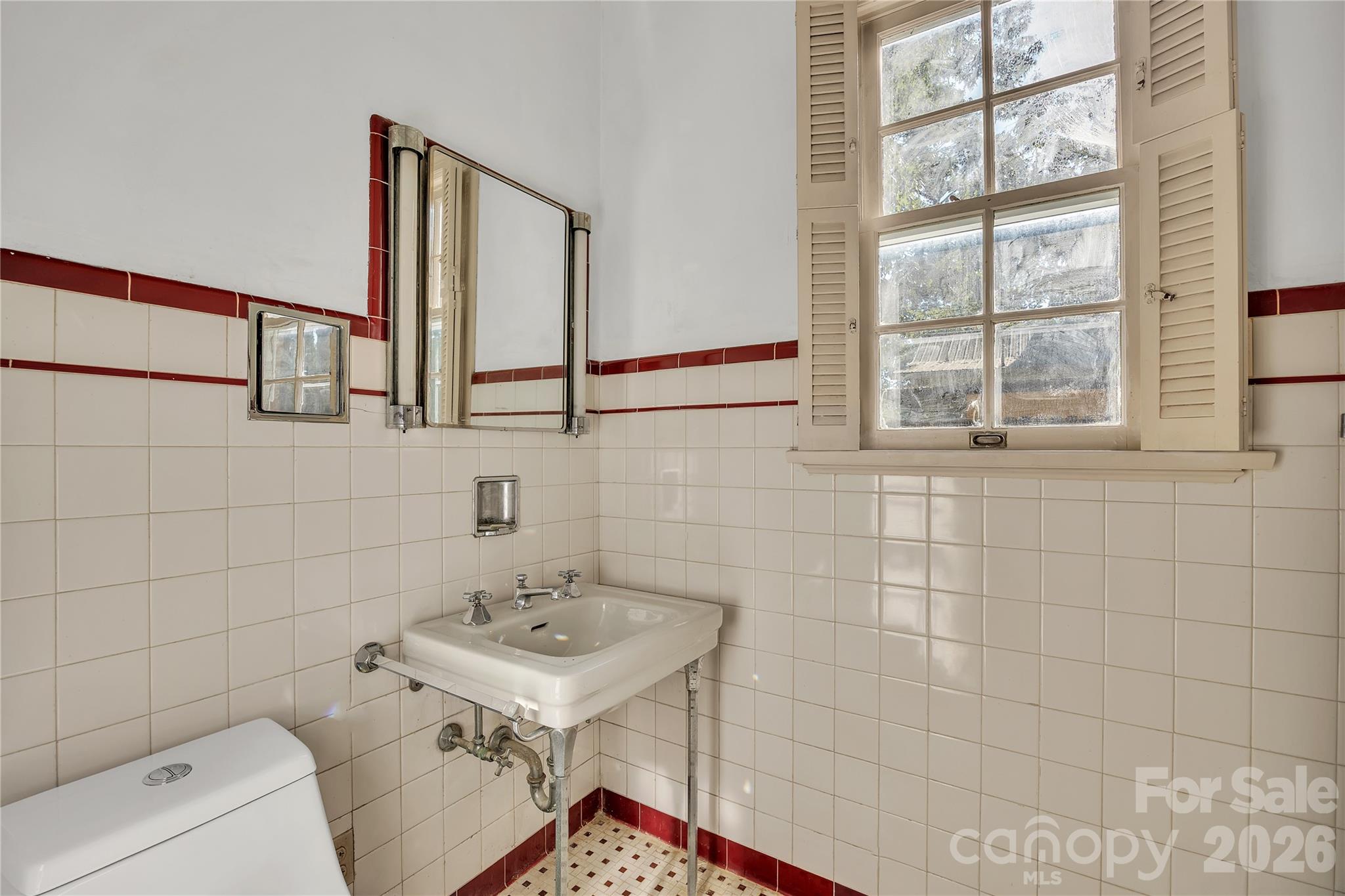 624 Mitchell Avenue Property Photo 32