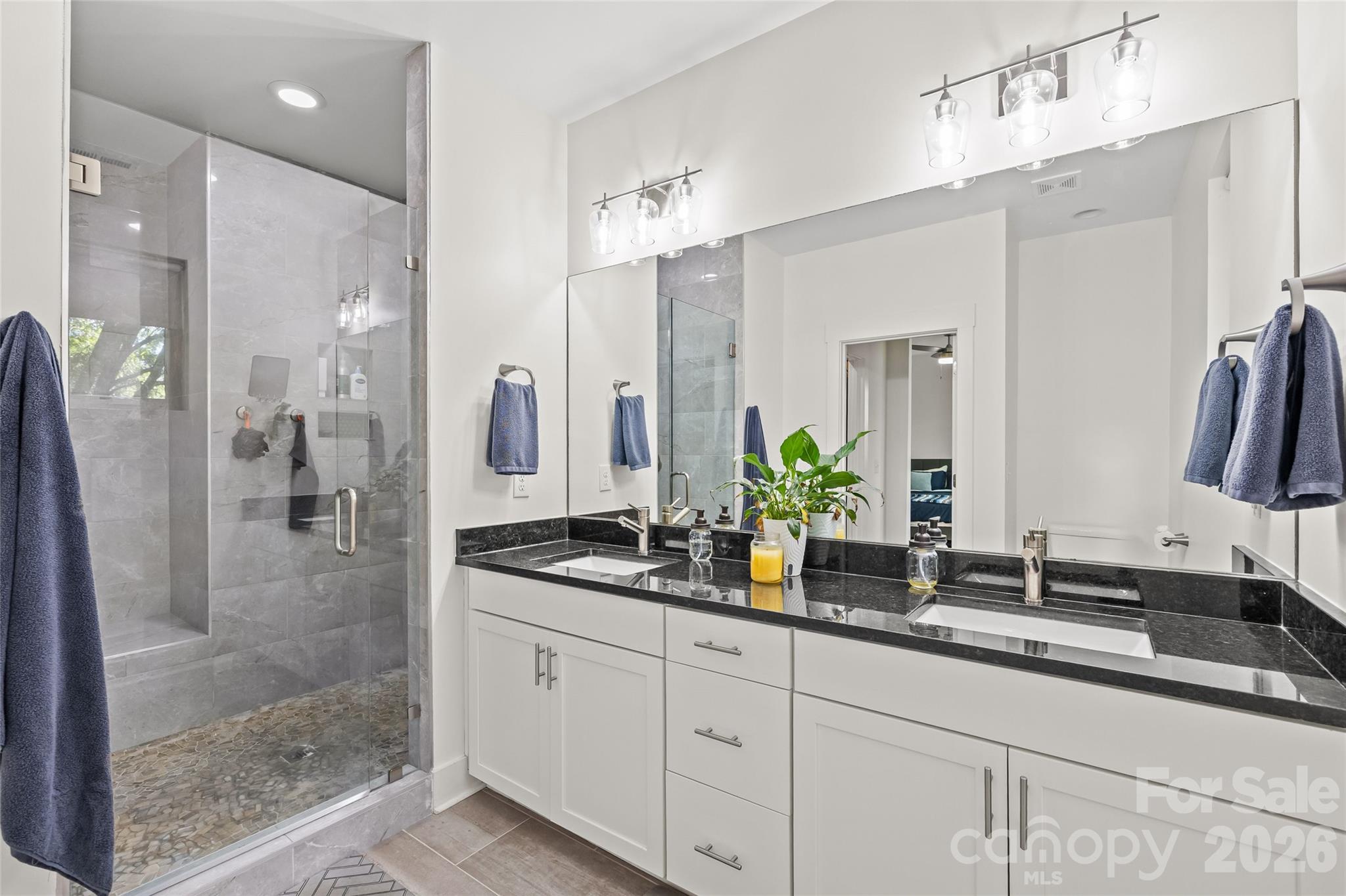 1315 Davidson Street Property Photo 25