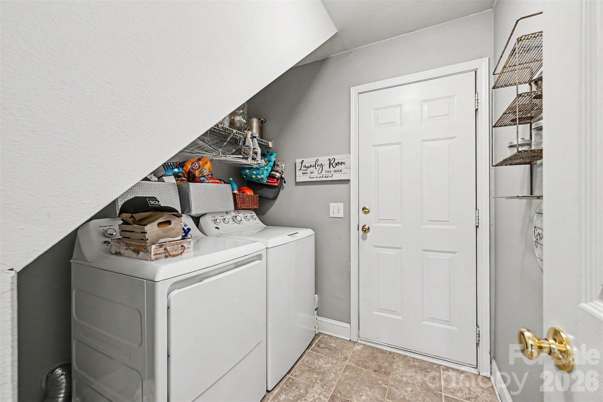 16023 Circlegreen Drive Property Photo 24