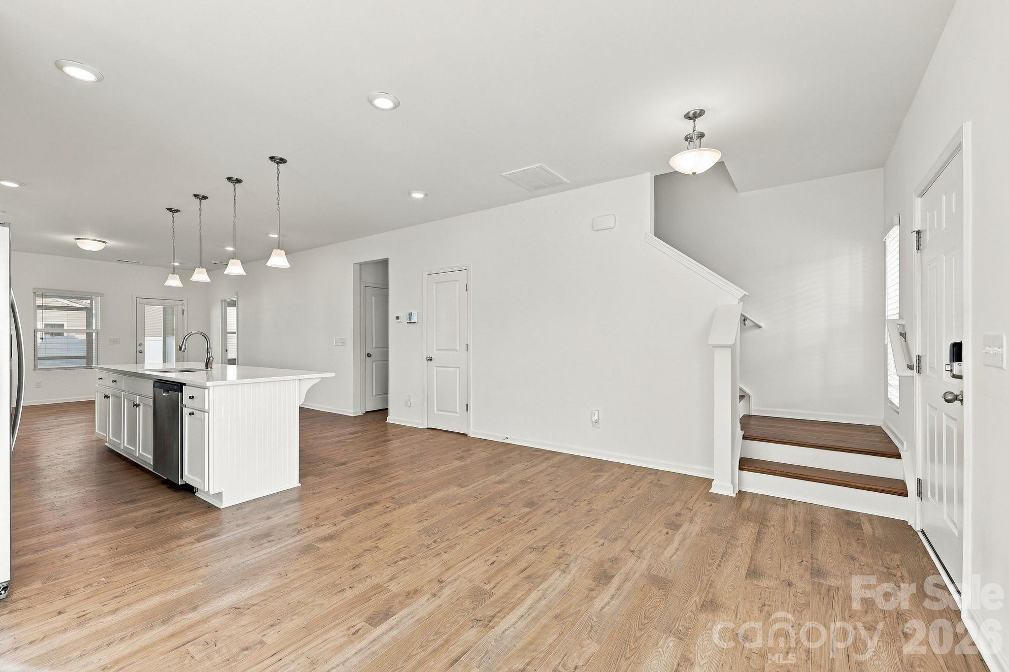 366 Bluebonnet Drive Property Photo 6