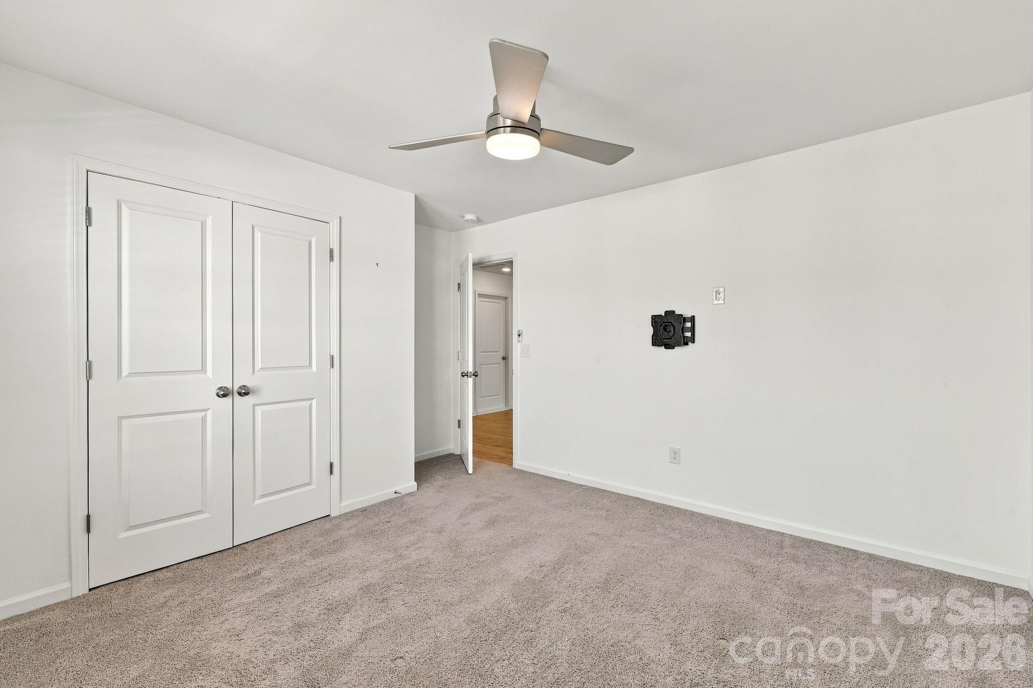 366 Bluebonnet Drive Property Photo 26