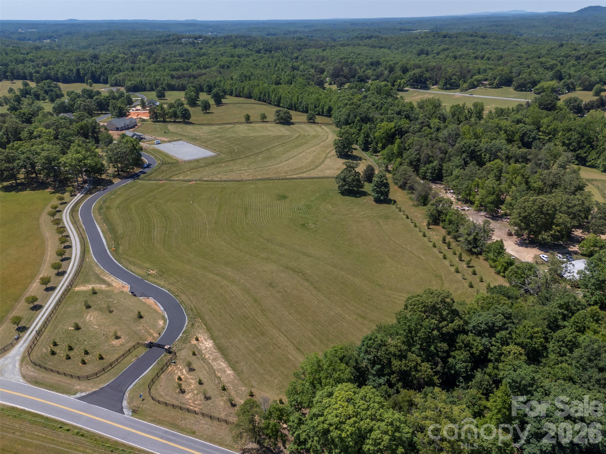 62 Mountain Meadows Lane Property Photo 4