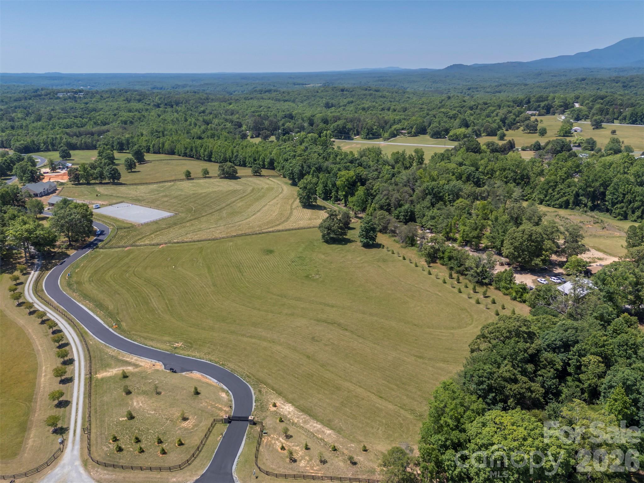 62 Mountain Meadows Lane Property Photo 9
