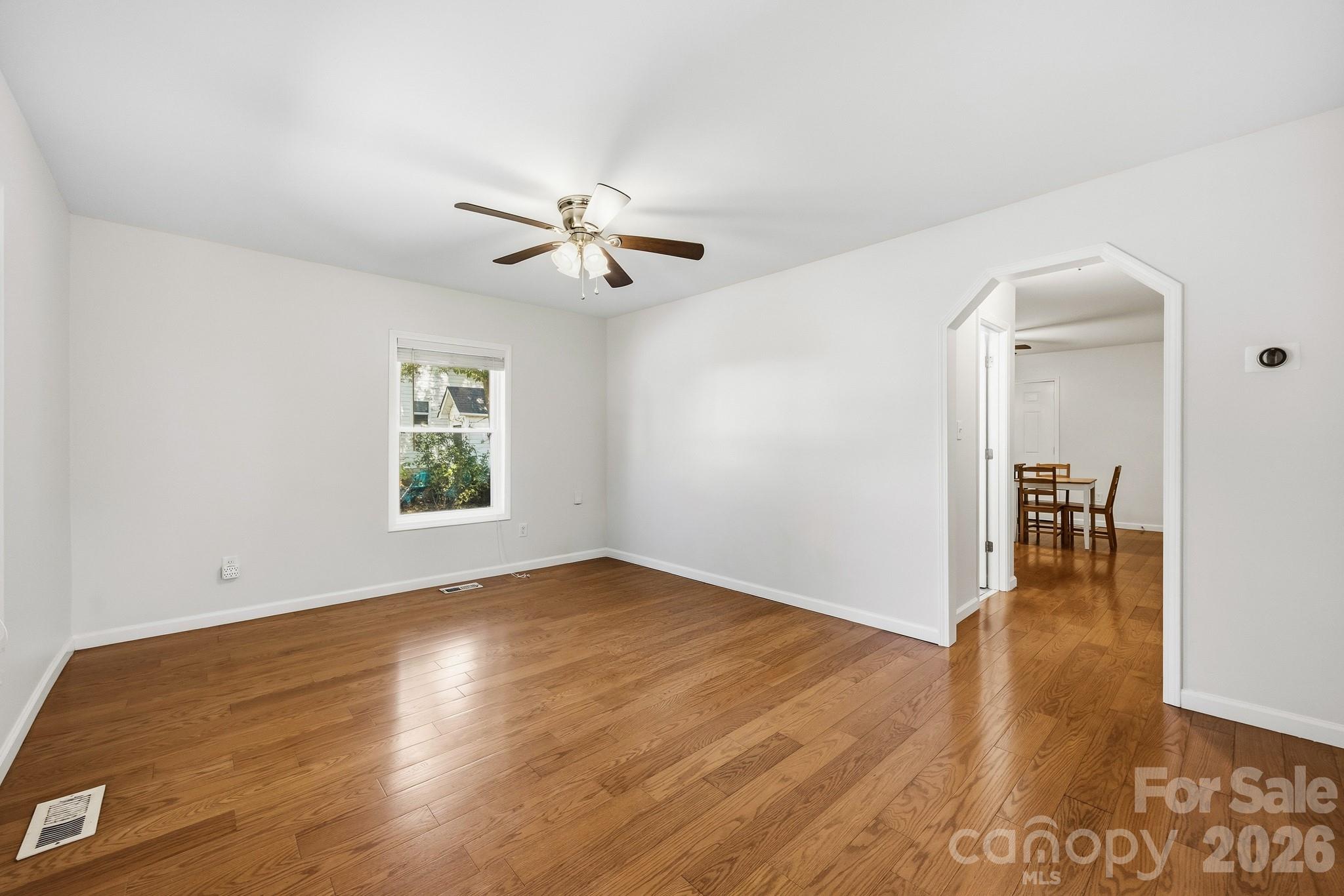 40 11th Street Property Photo 9