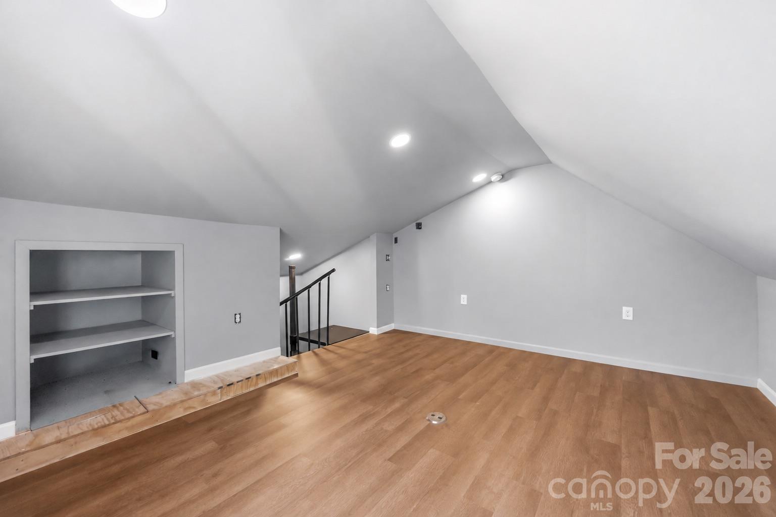 40 11th Street Property Photo 24