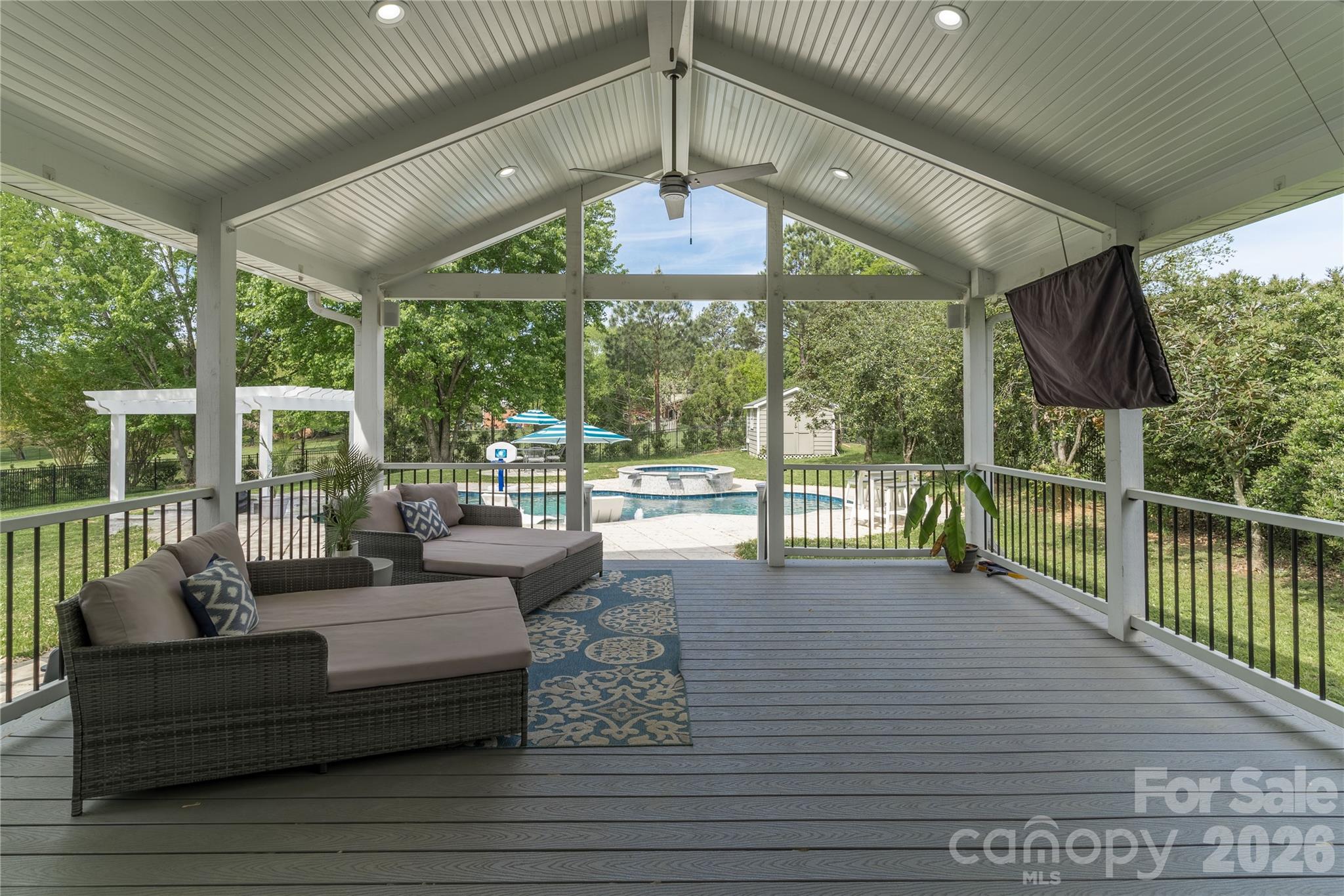 16647 Greenfarm Road Property Photo 16