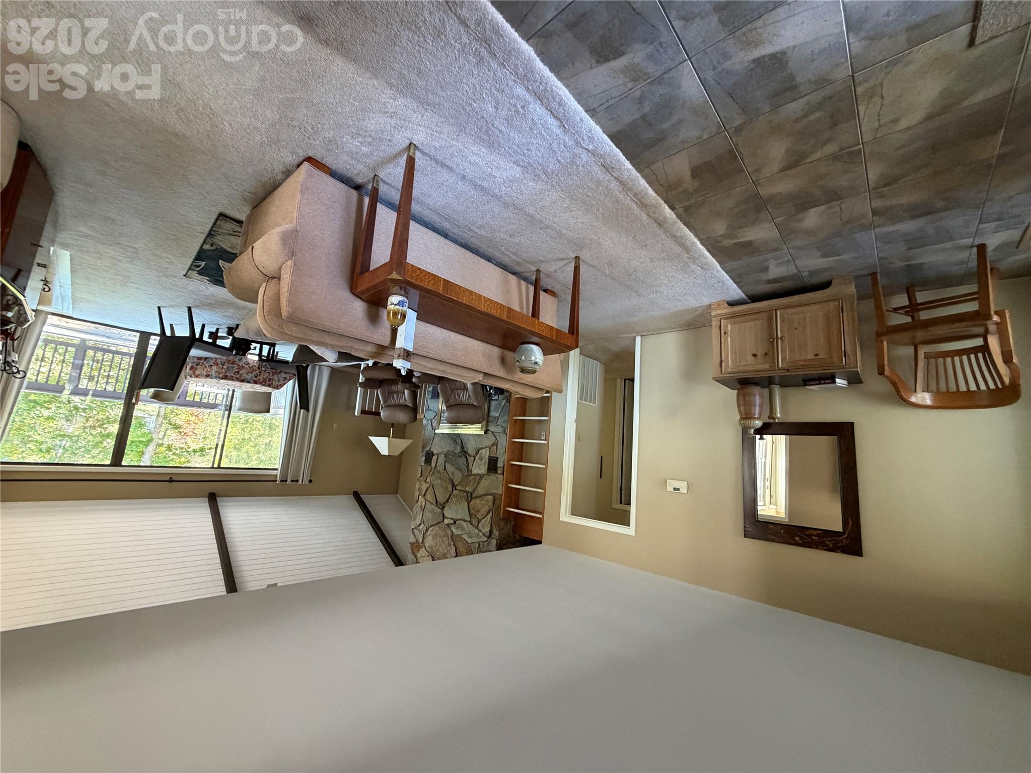 592 Carters Ridge Road Property Photo 5