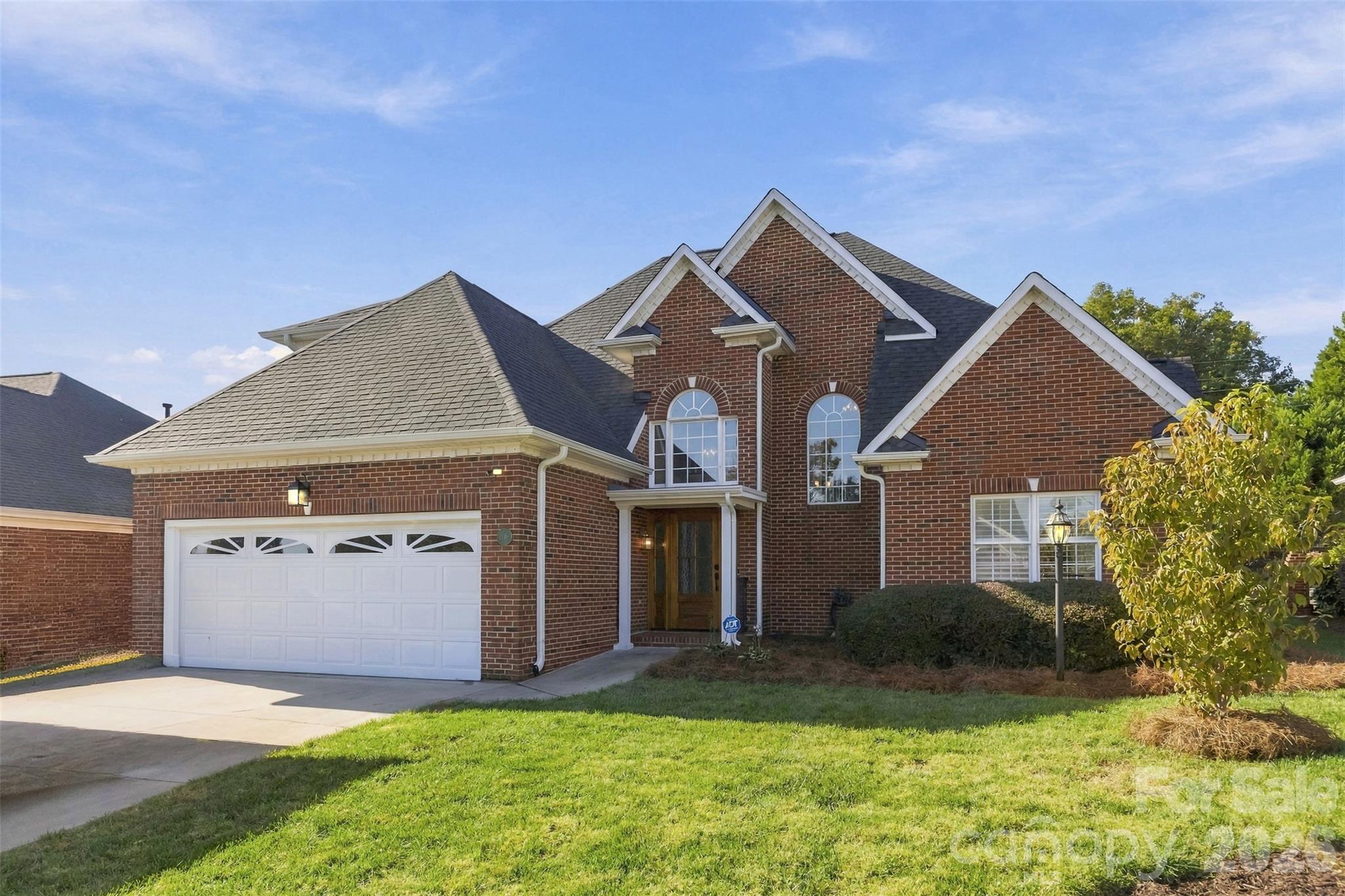 2146 Pinefield Court Property Photo 1
