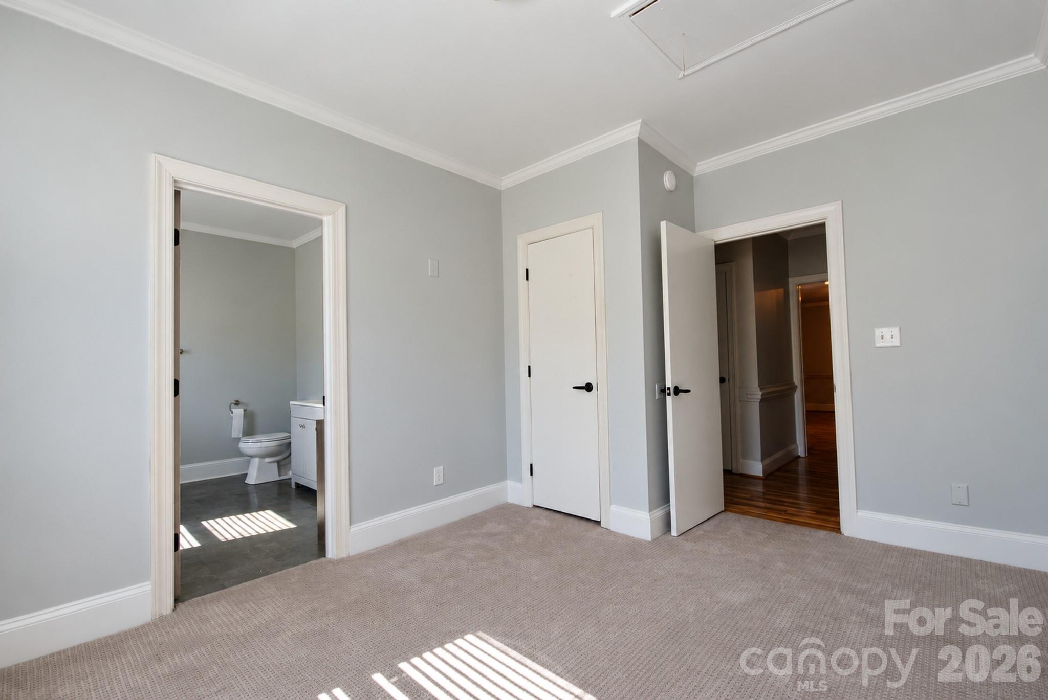 2122 Griffith Road Property Photo 24