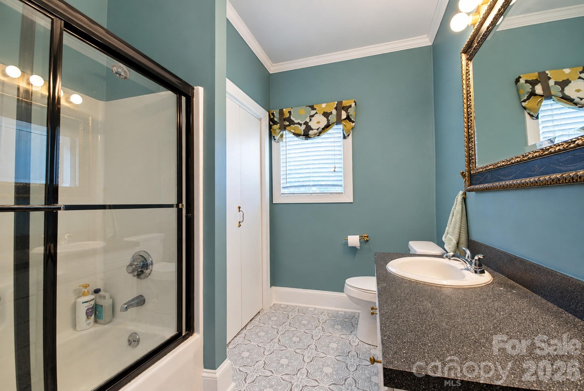 2122 Griffith Road Property Photo 29