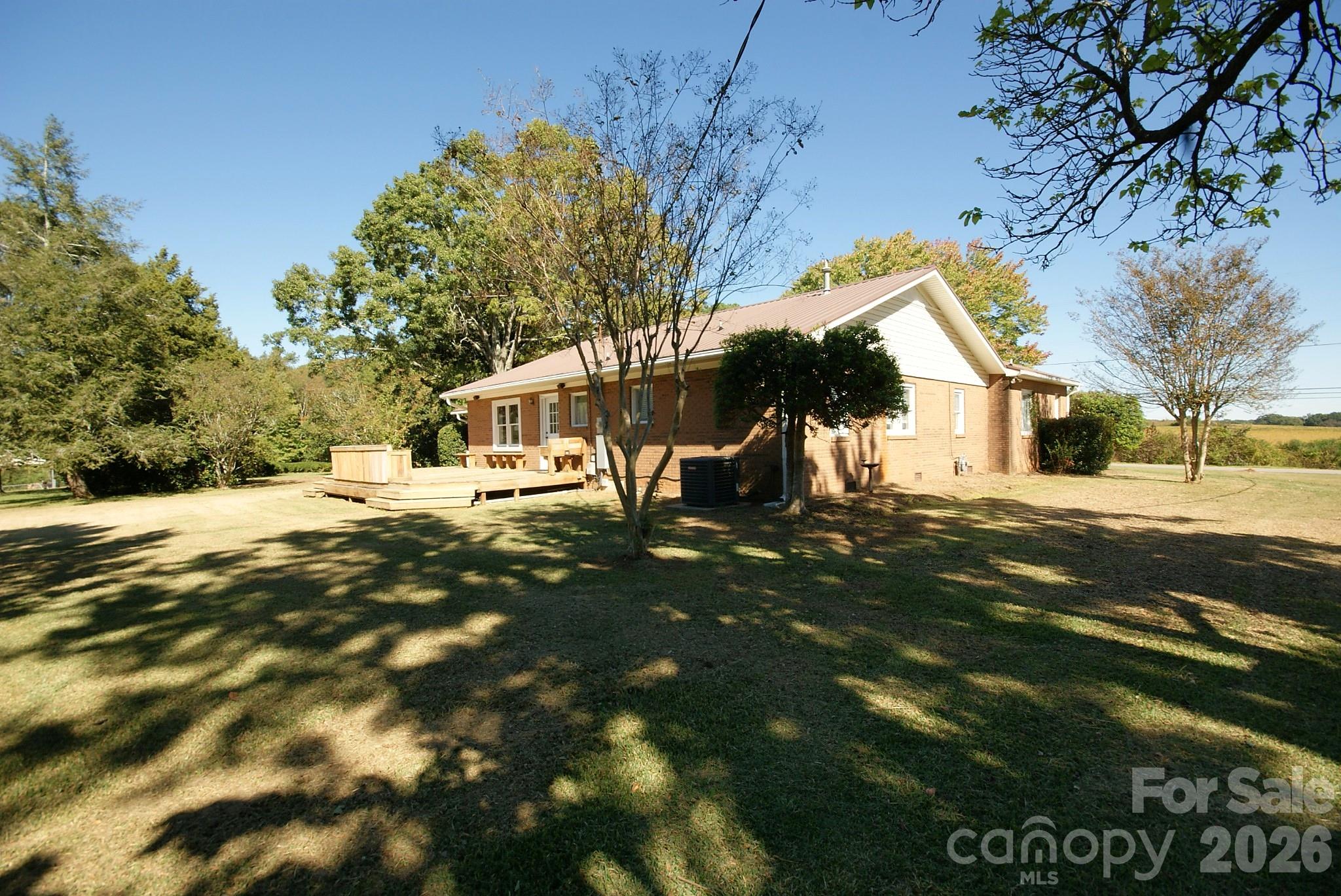 2122 Griffith Road Property Photo 35