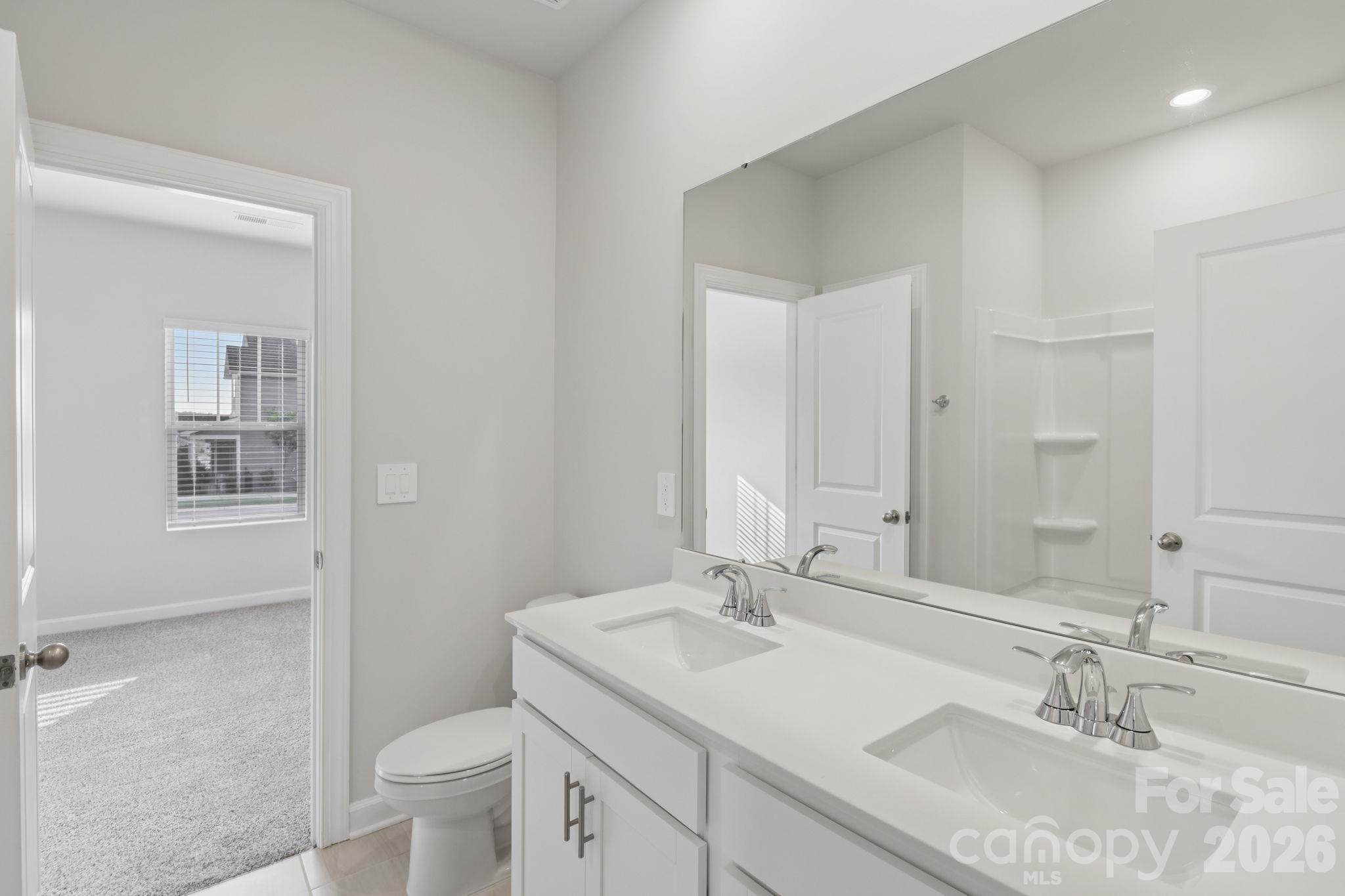 2302 Snapdragon Court Property Photo 22