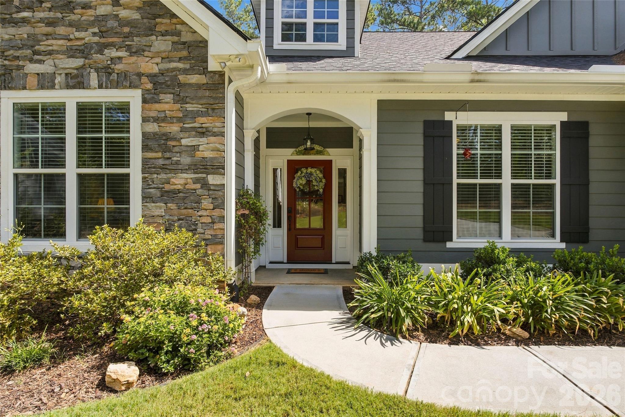190 Shenandoah Drive Property Photo 2
