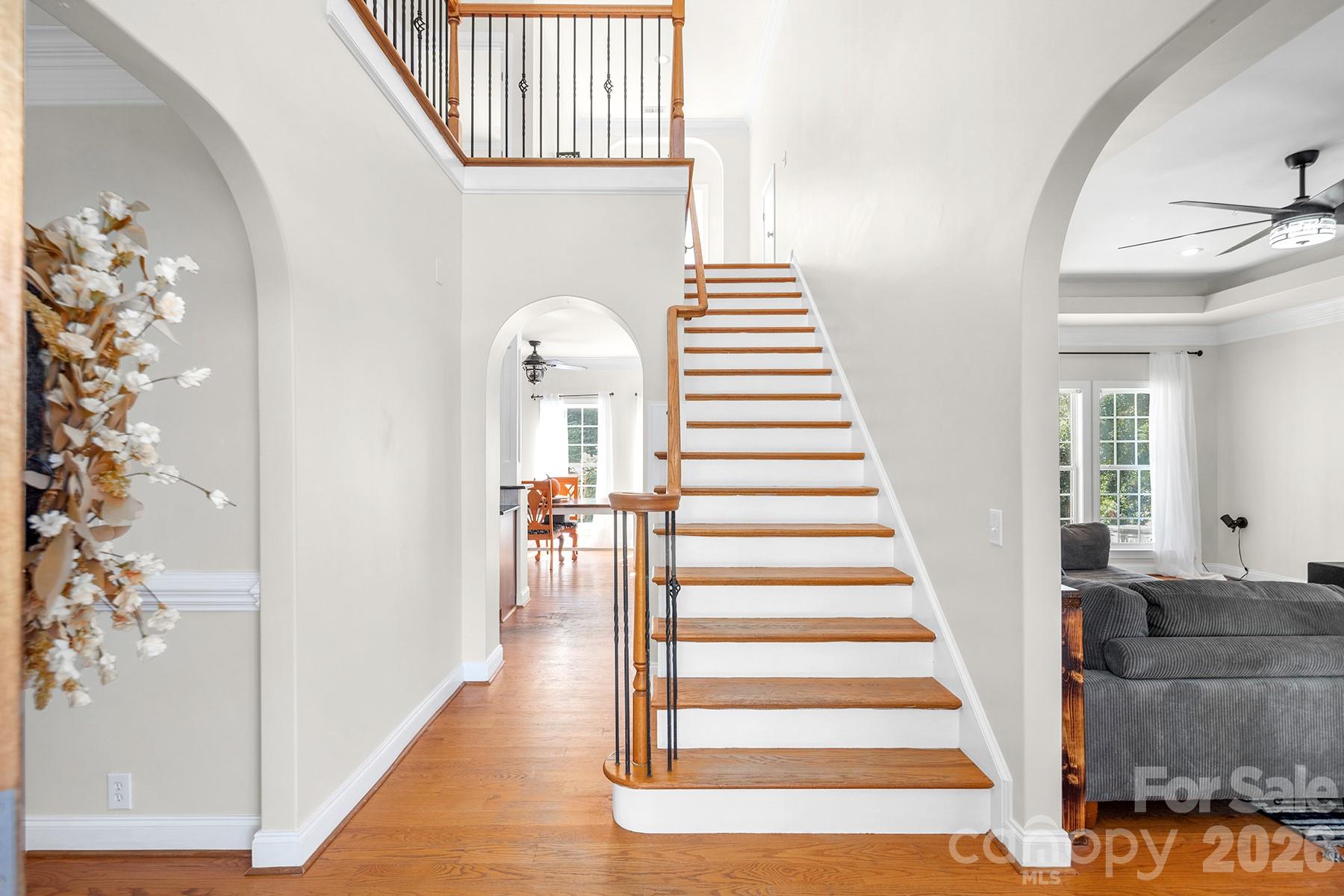 5050 Shady Meadow Lane 7 Property Photo 6