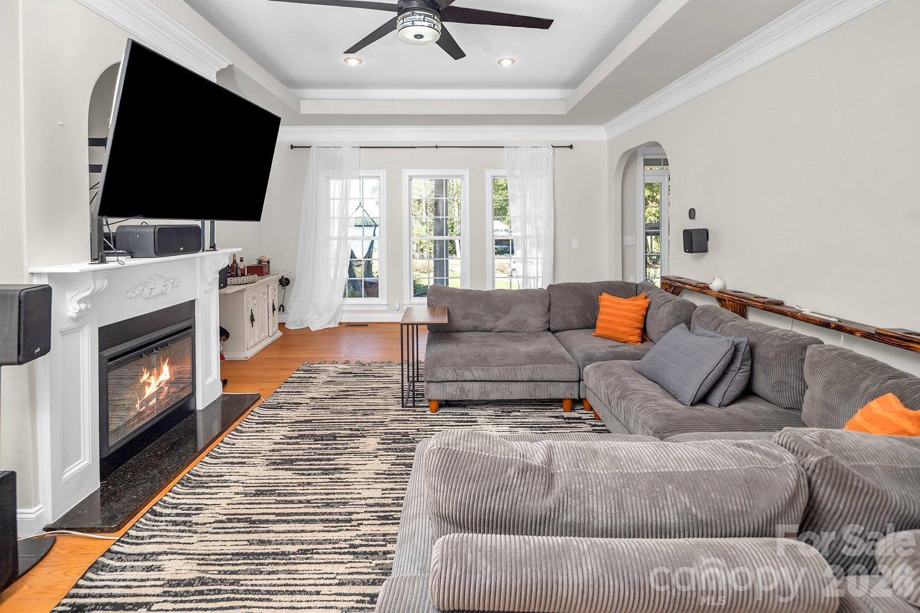5050 Shady Meadow Lane 7 Property Photo 13